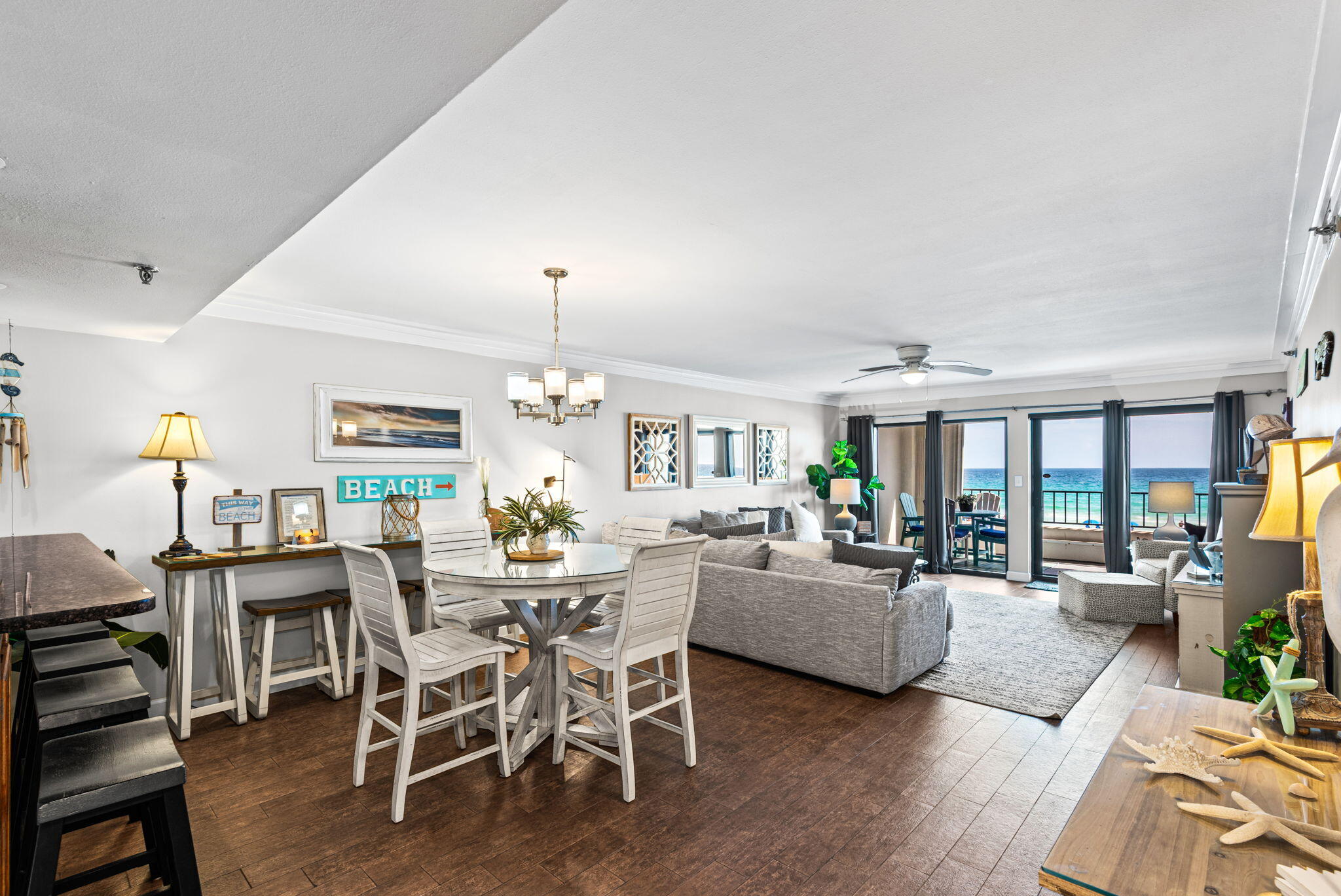 SURF DWELLER CONDO - Residential