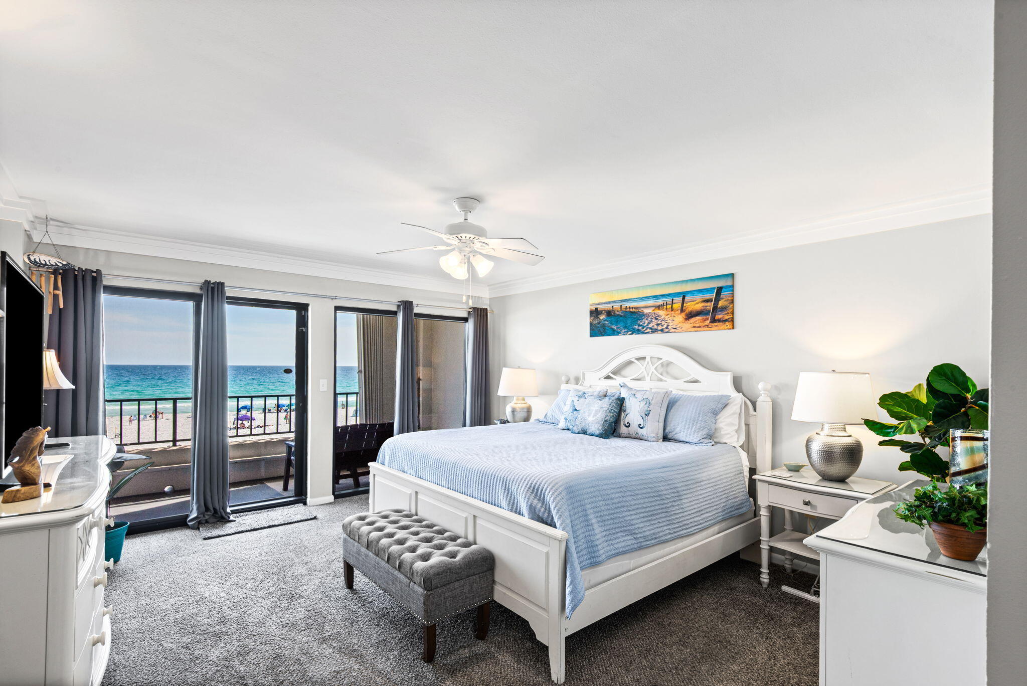 SURF DWELLER CONDO - Residential