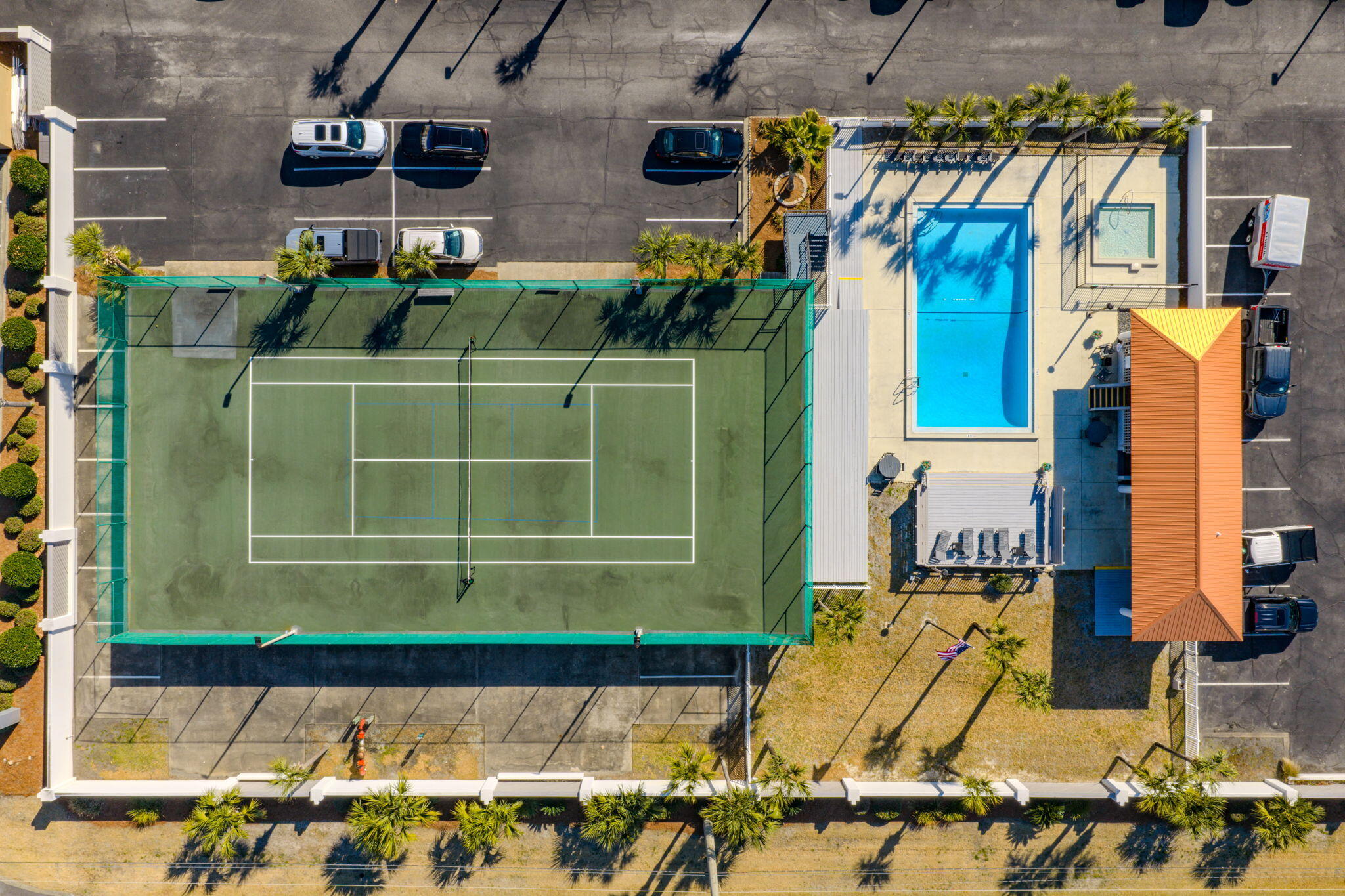 SURF DWELLER CONDO - Residential