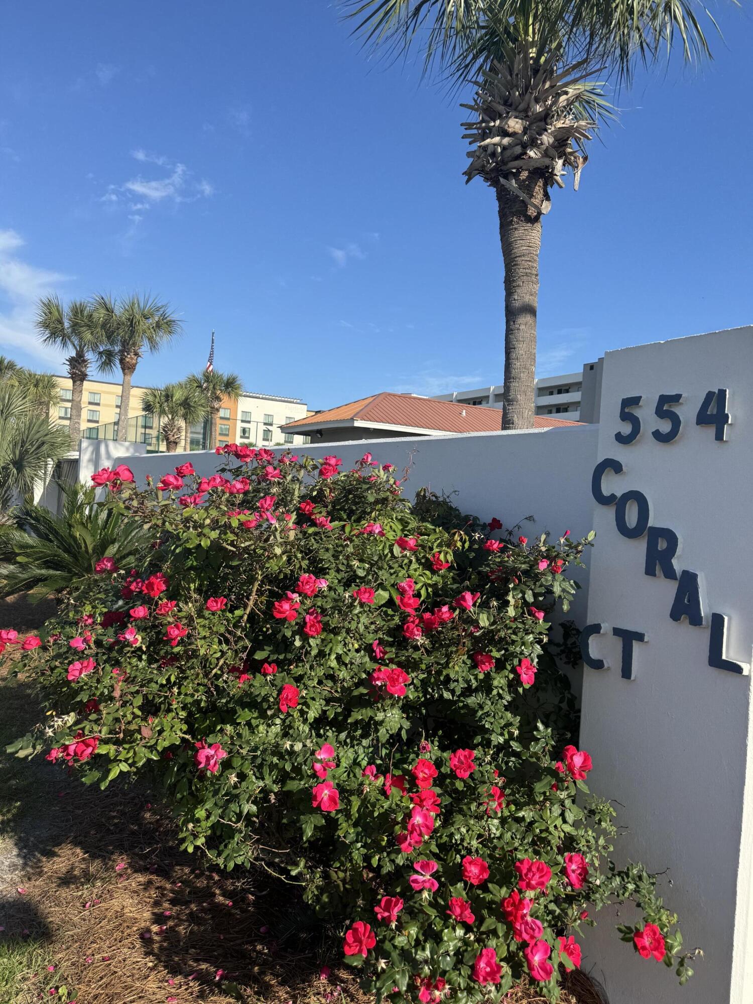 SURF DWELLER CONDO - Residential