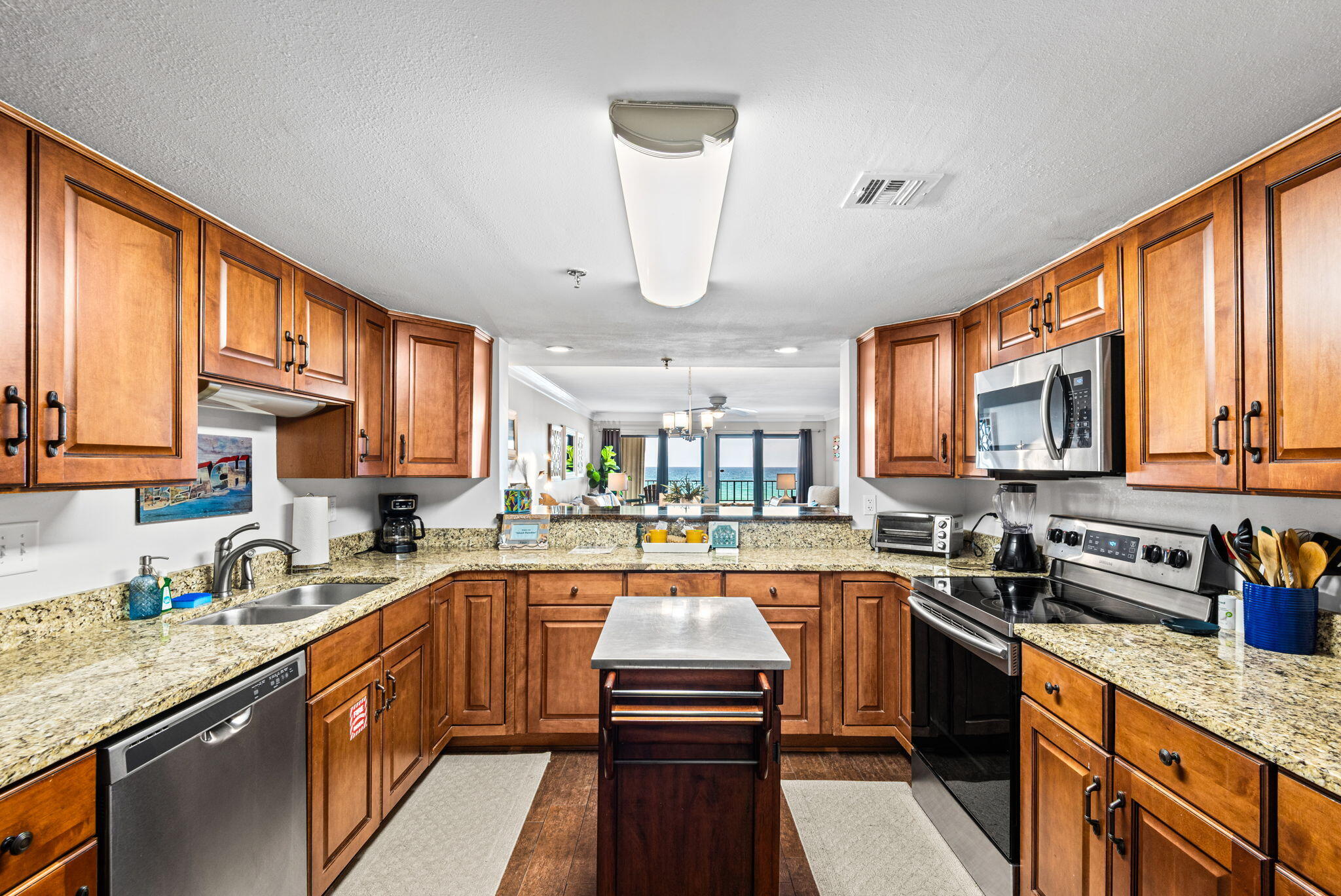 SURF DWELLER CONDO - Residential