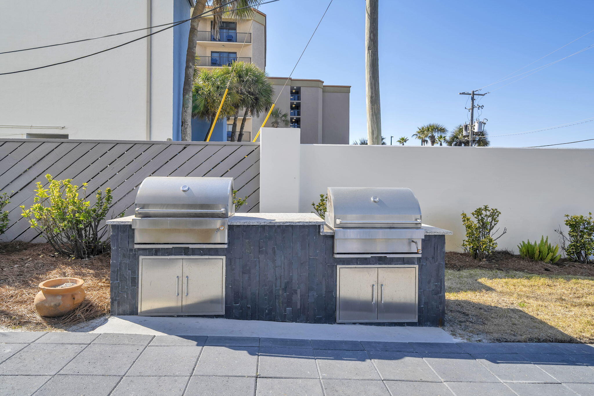 SURF DWELLER CONDO - Residential