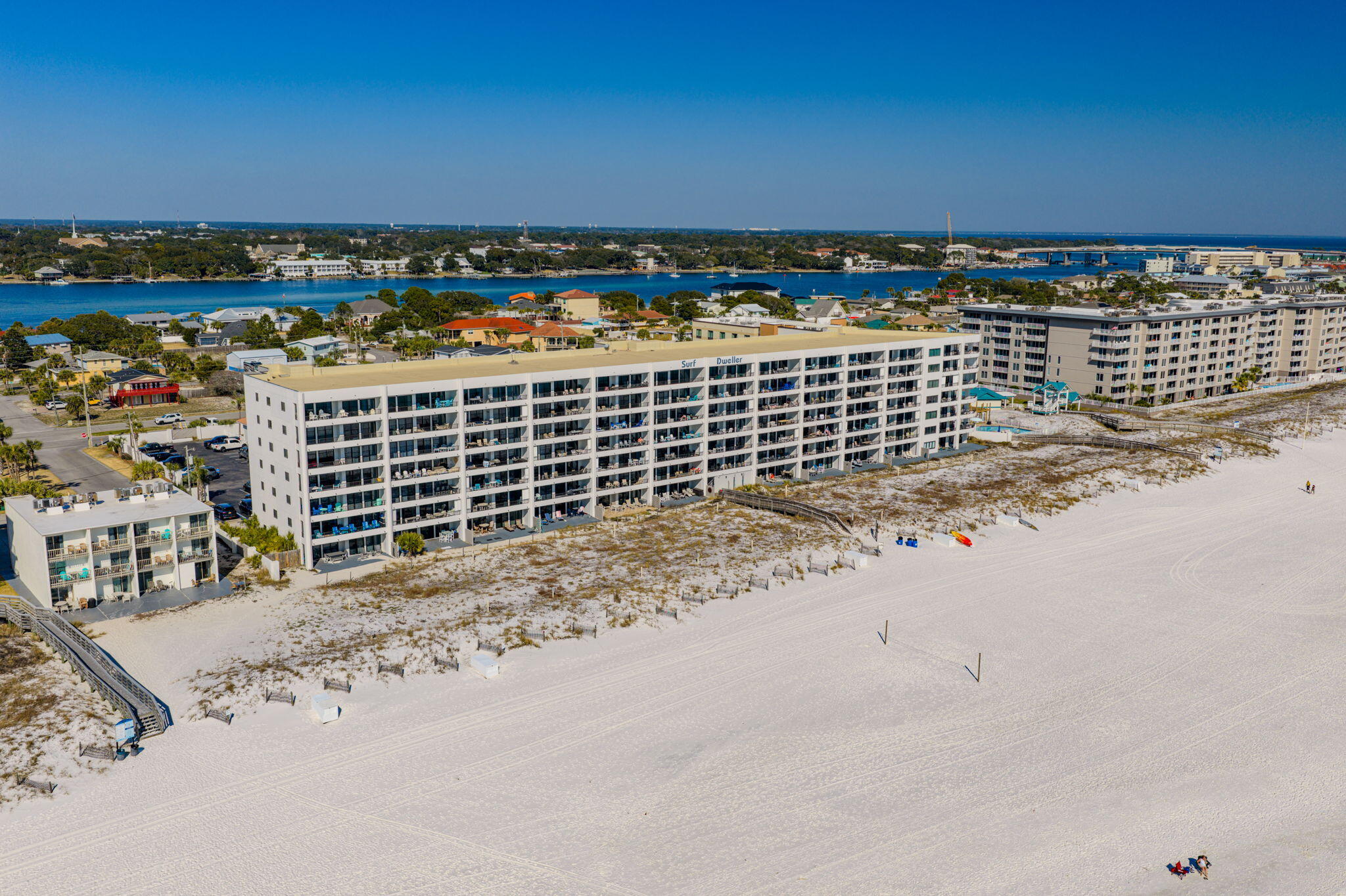 SURF DWELLER CONDO - Residential