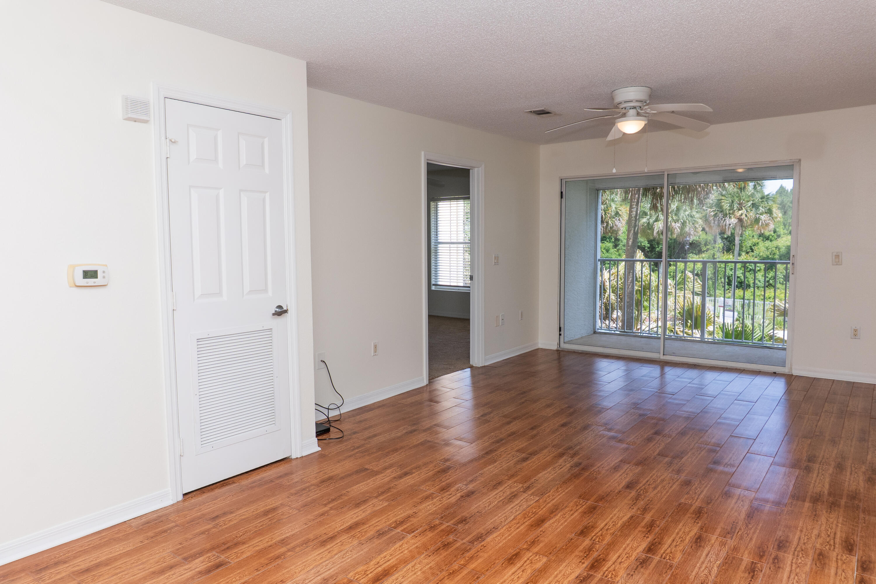 FLORIDA CLUB - Residential Lease