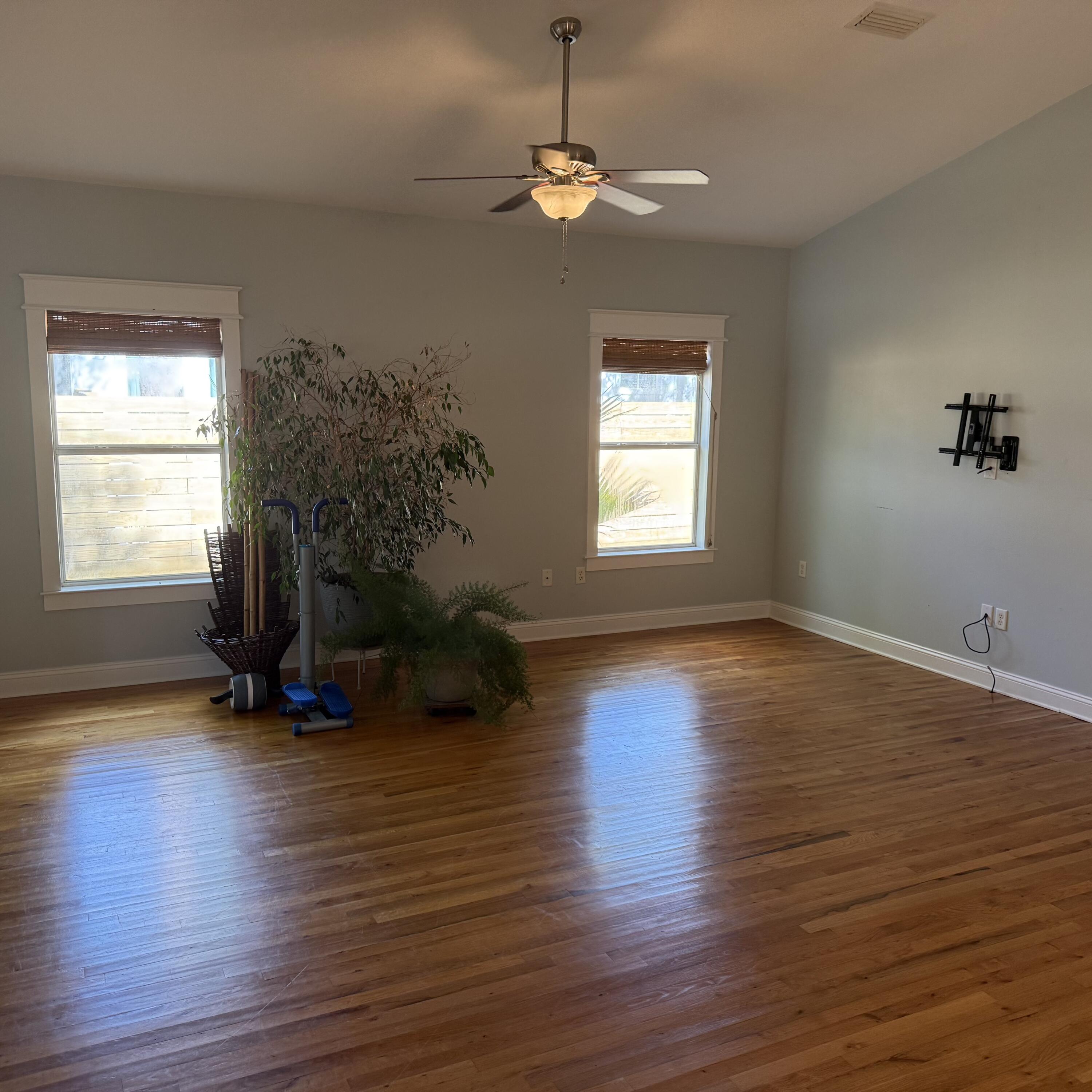 DAUGHETTES AMENDED - Residential