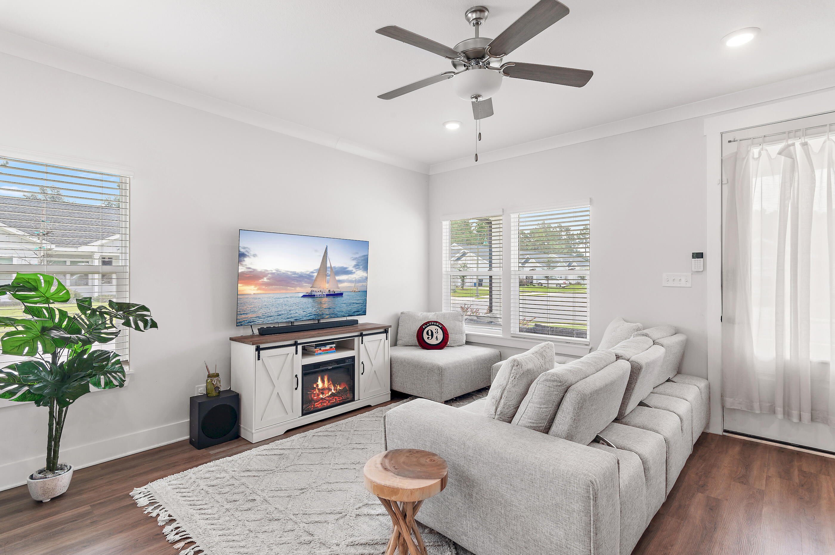 Enclave at Freeport - Residential