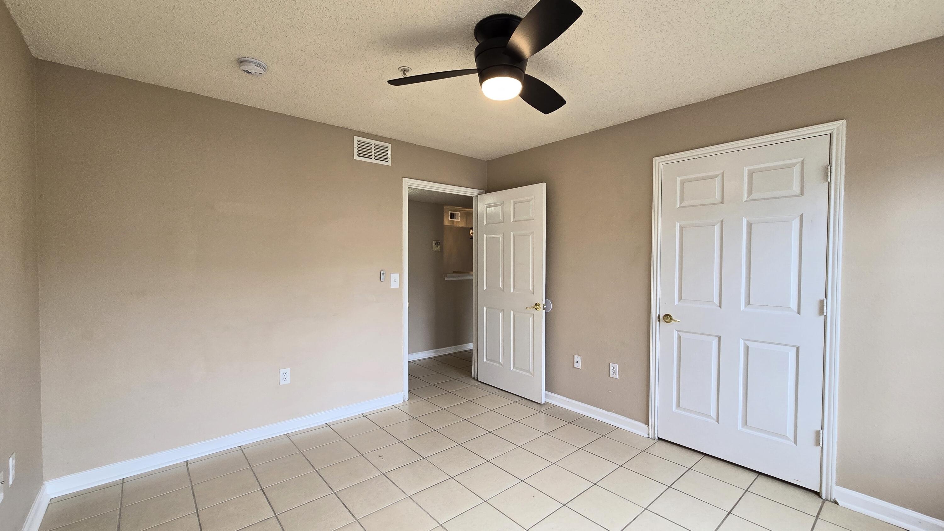 INDIAN LAKE - Residential