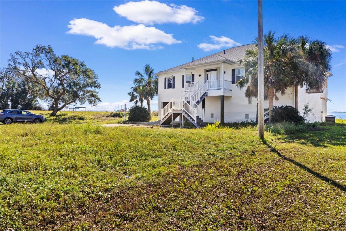 4881 Soundside Drive