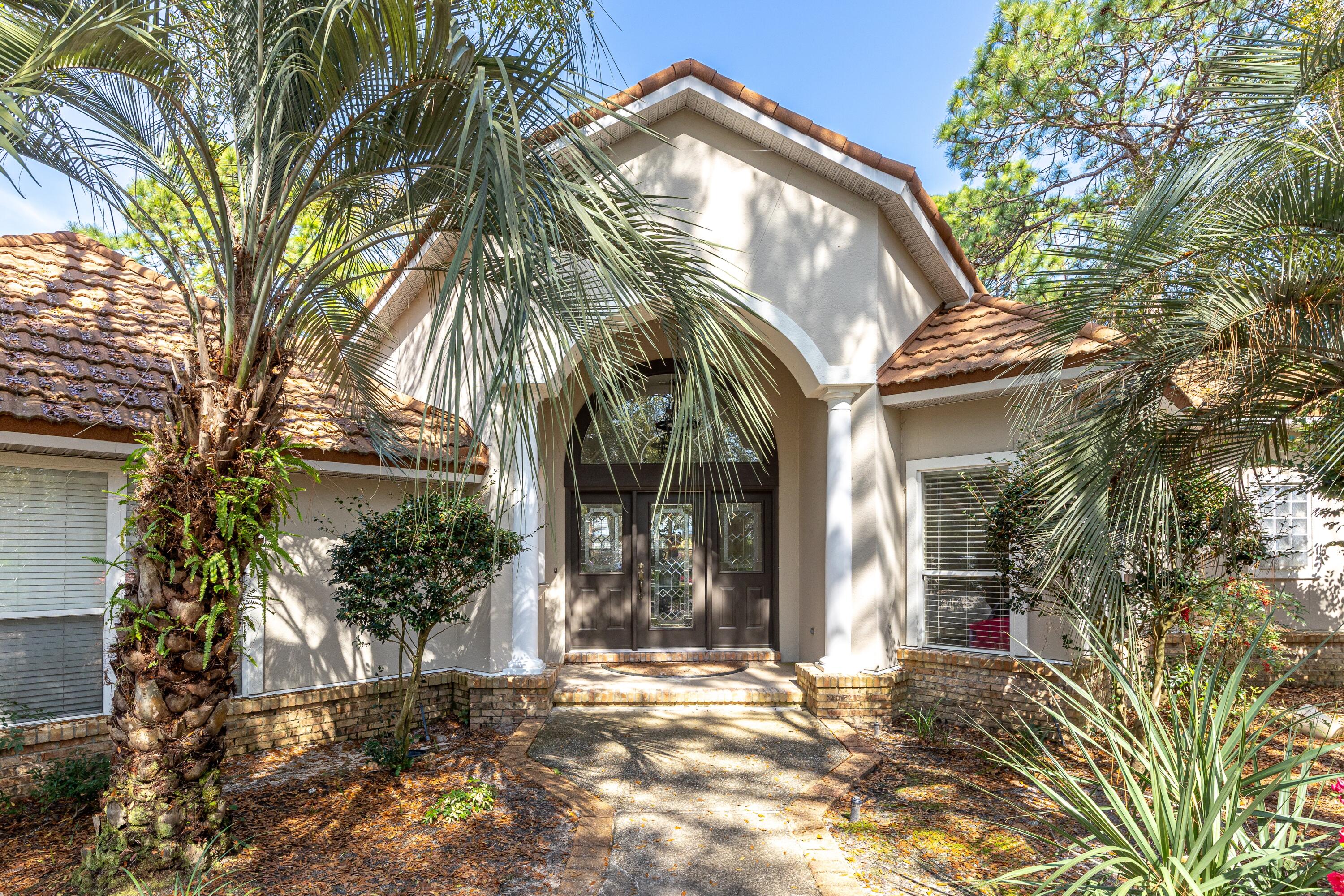 BAYTOWNE AVE EAST - Residential