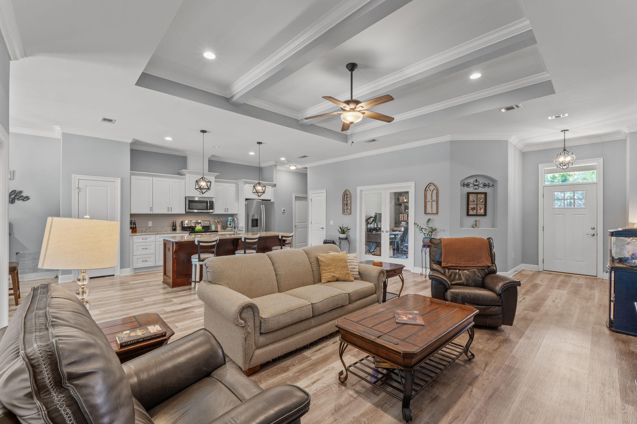 MOSSY OAKS - Residential