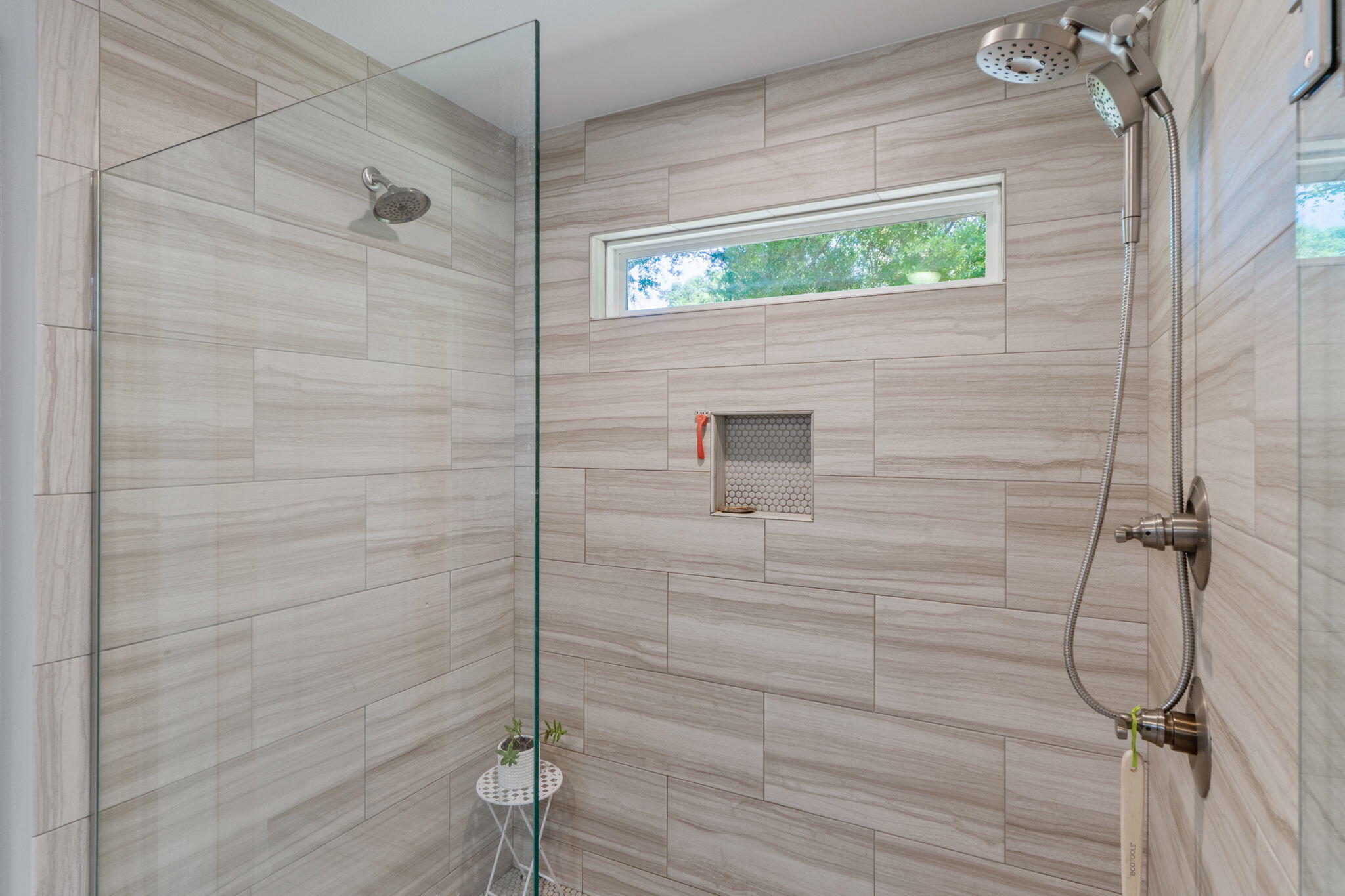 MOSSY OAKS - Residential