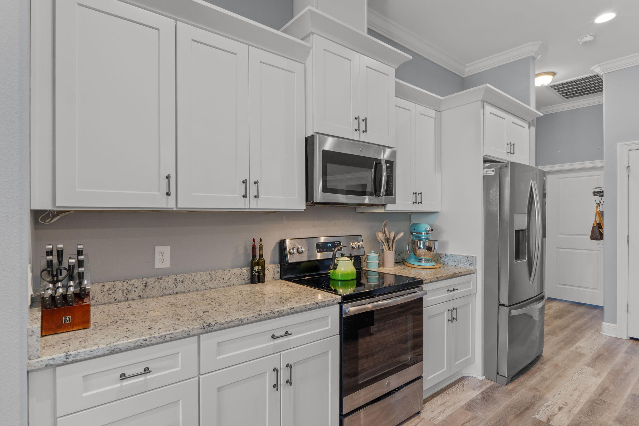 MOSSY OAKS - Residential