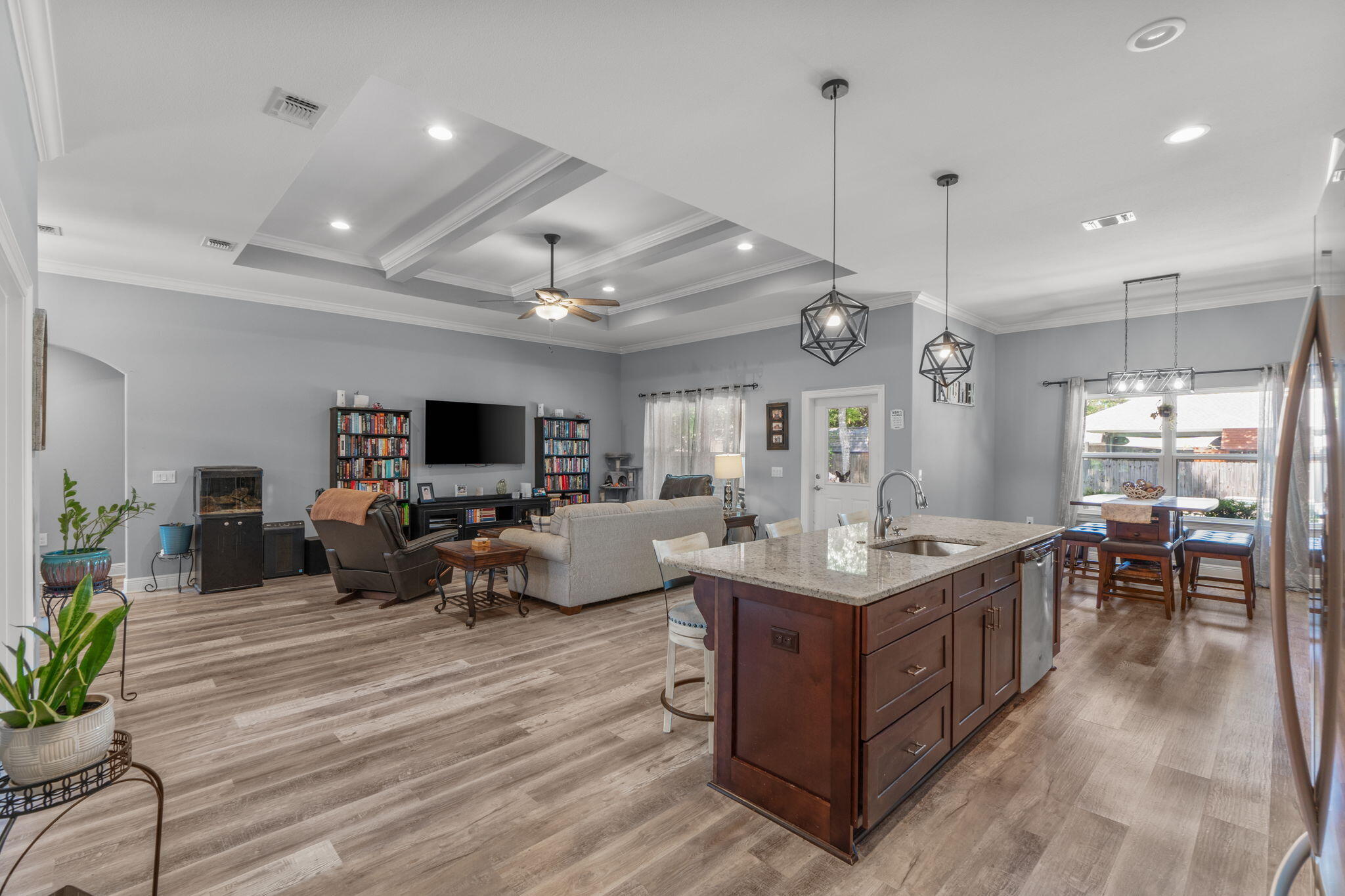 MOSSY OAKS - Residential