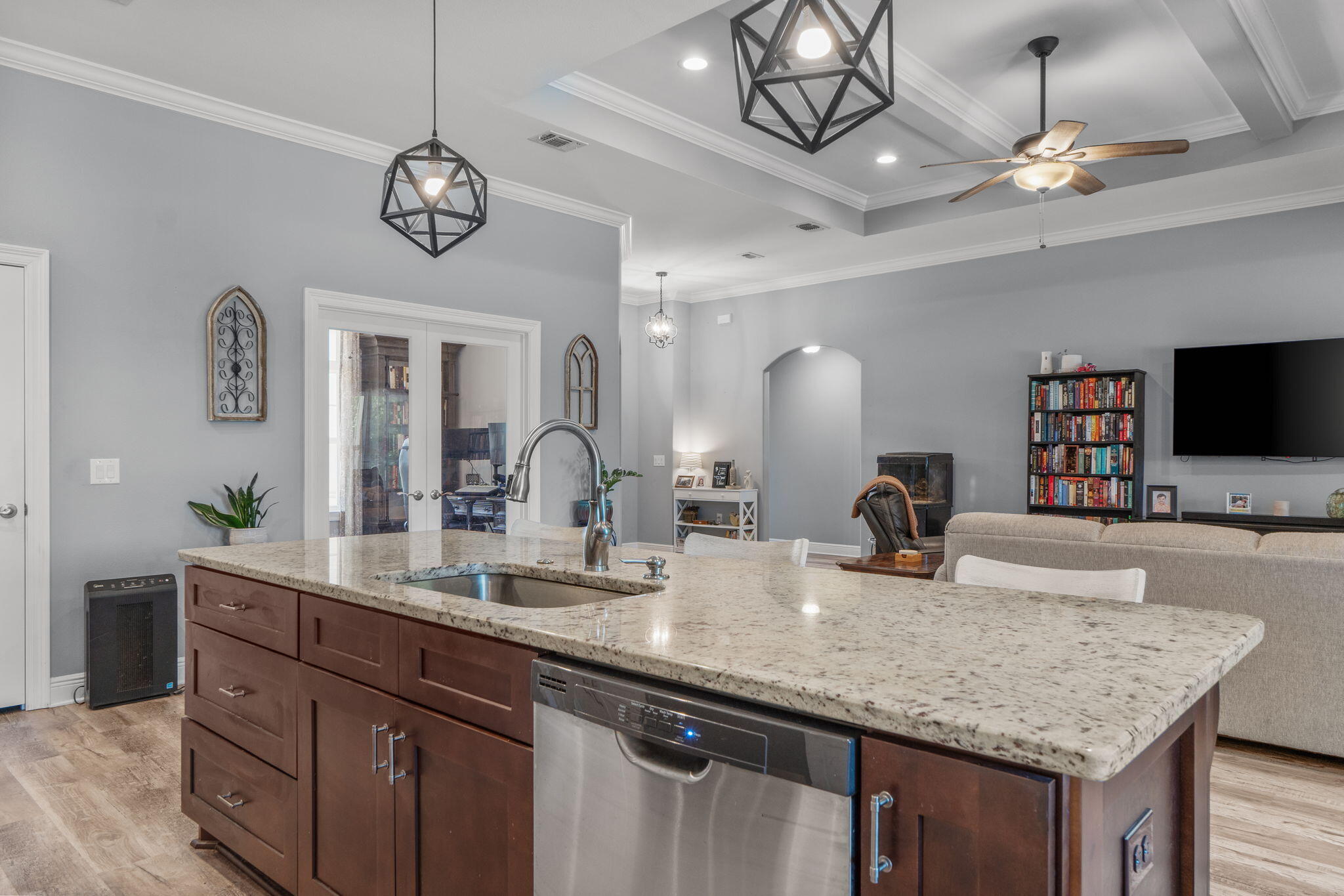 MOSSY OAKS - Residential