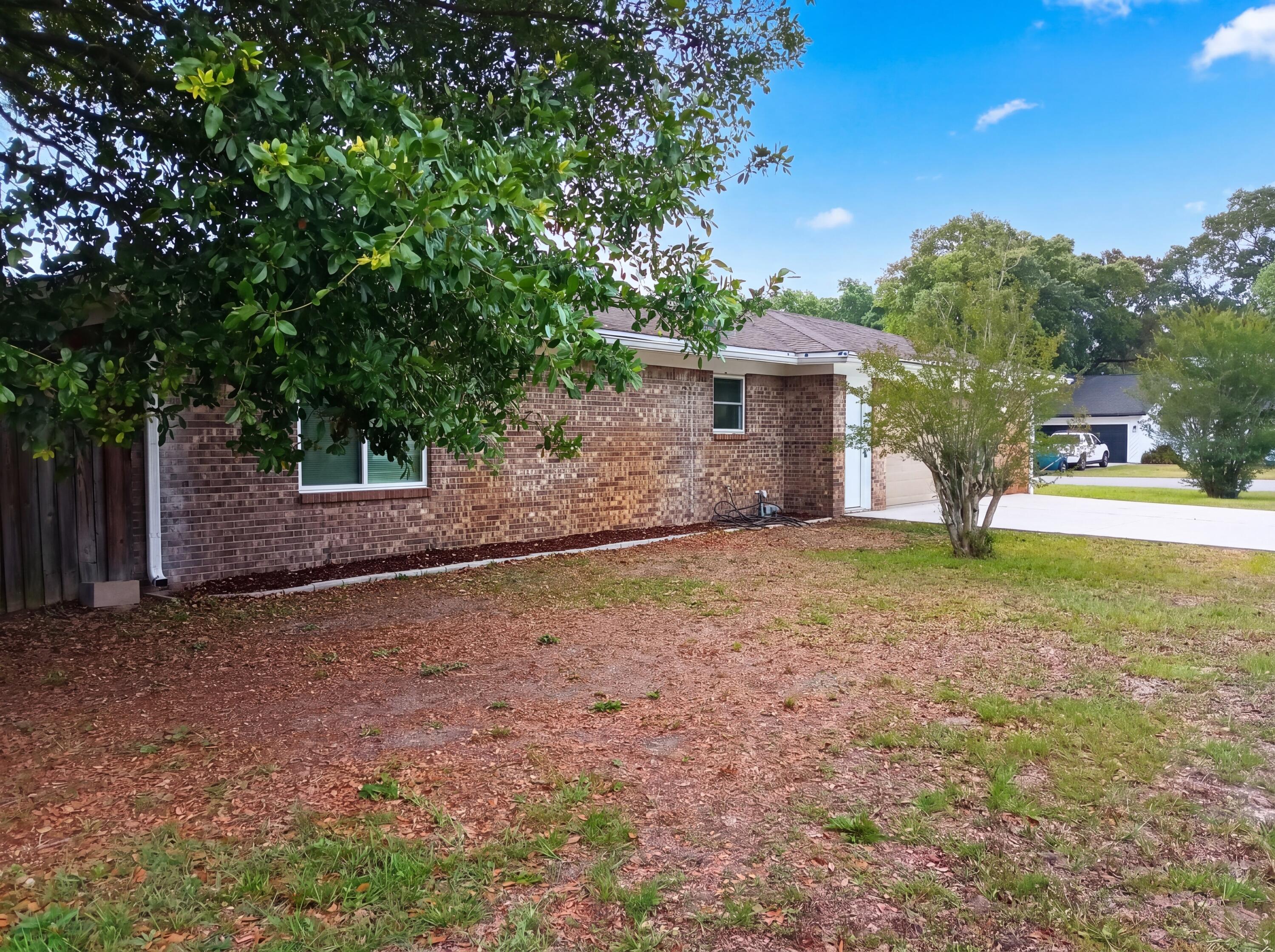 BAY MEADOWS - Residential
