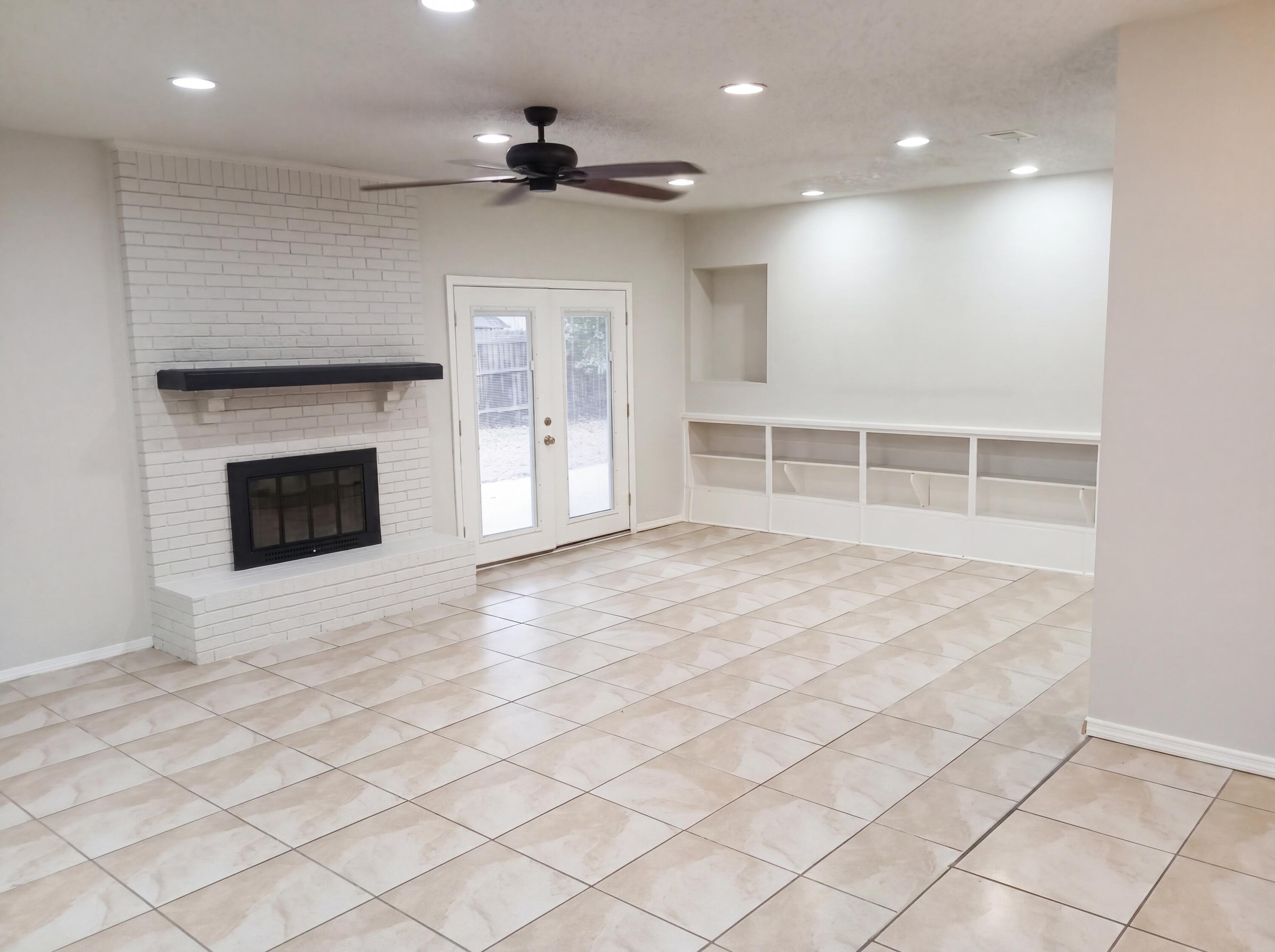 BAY MEADOWS - Residential