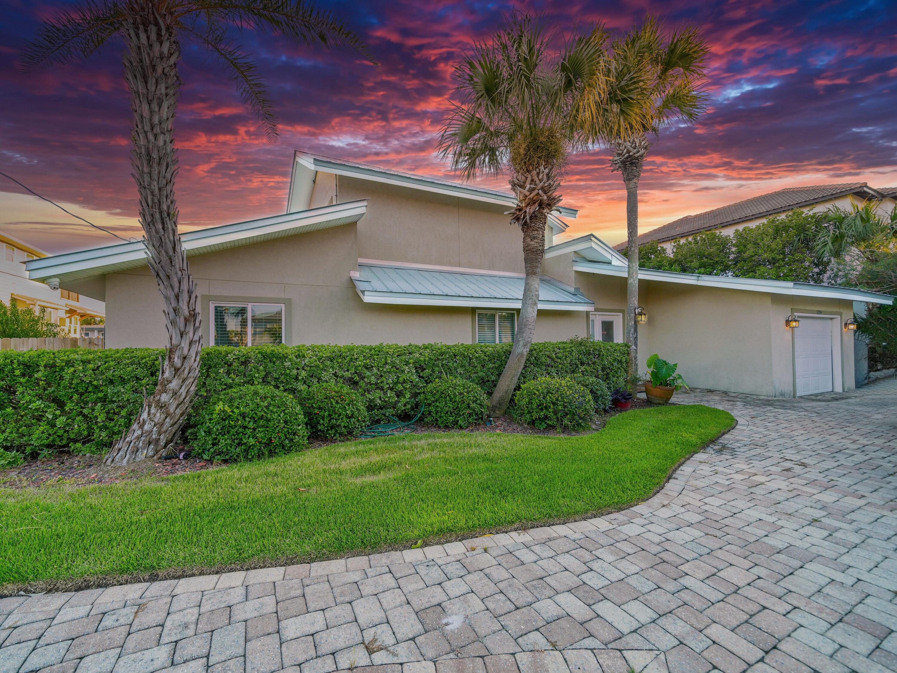 HOLIDAY ISLE - Residential