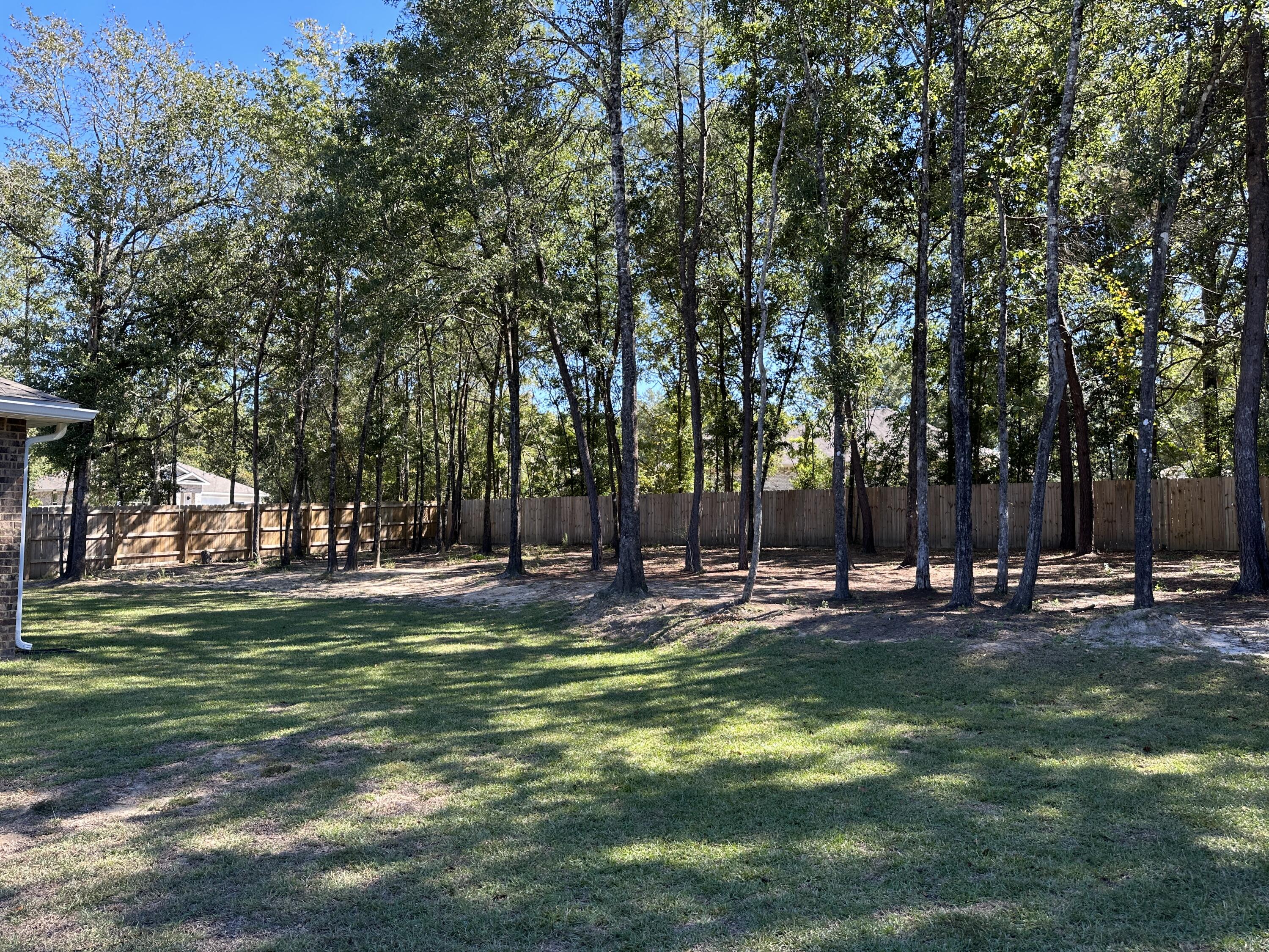 ASHTIN ESTATES - Residential Lease