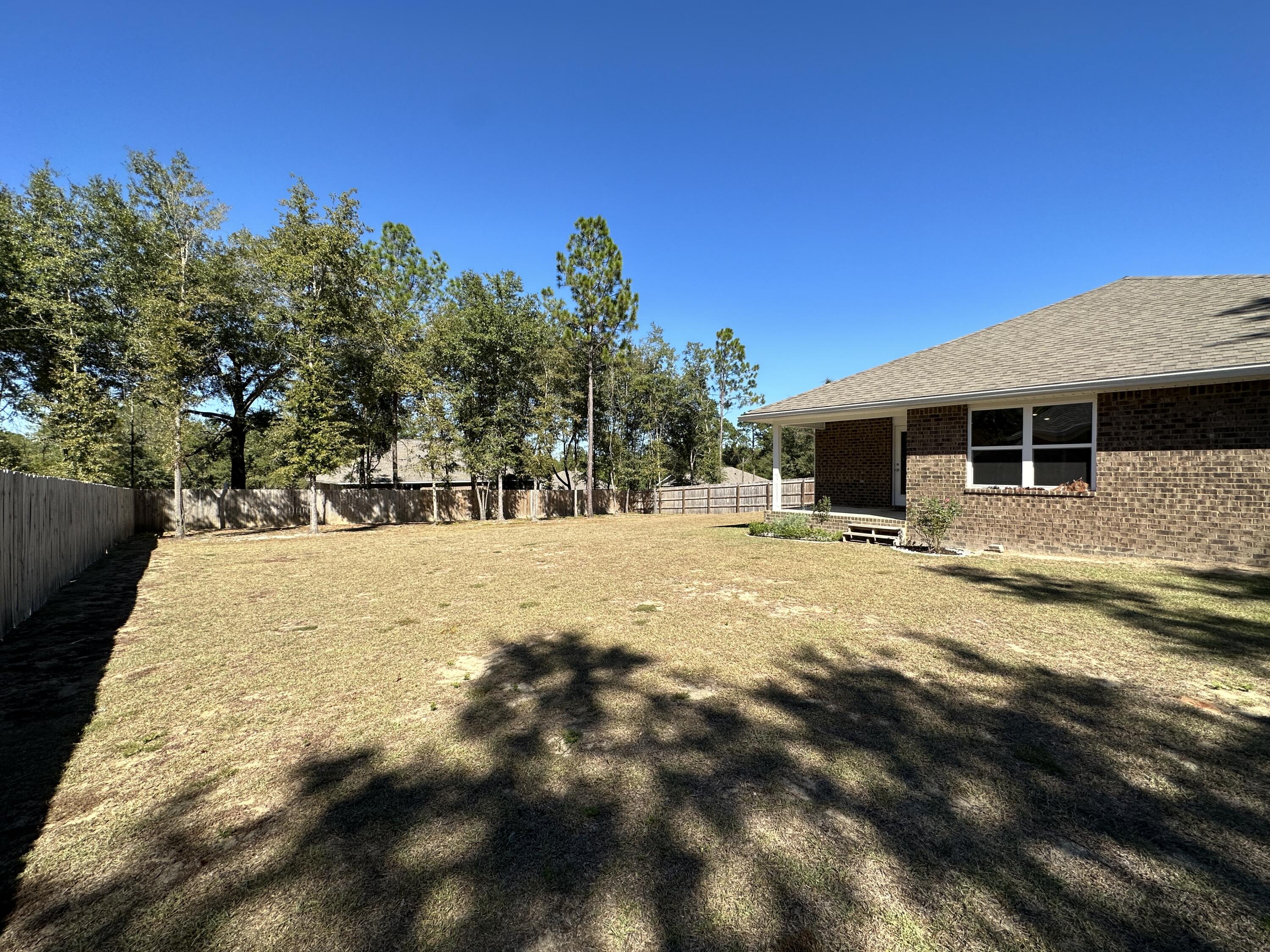 ASHTIN ESTATES - Residential Lease