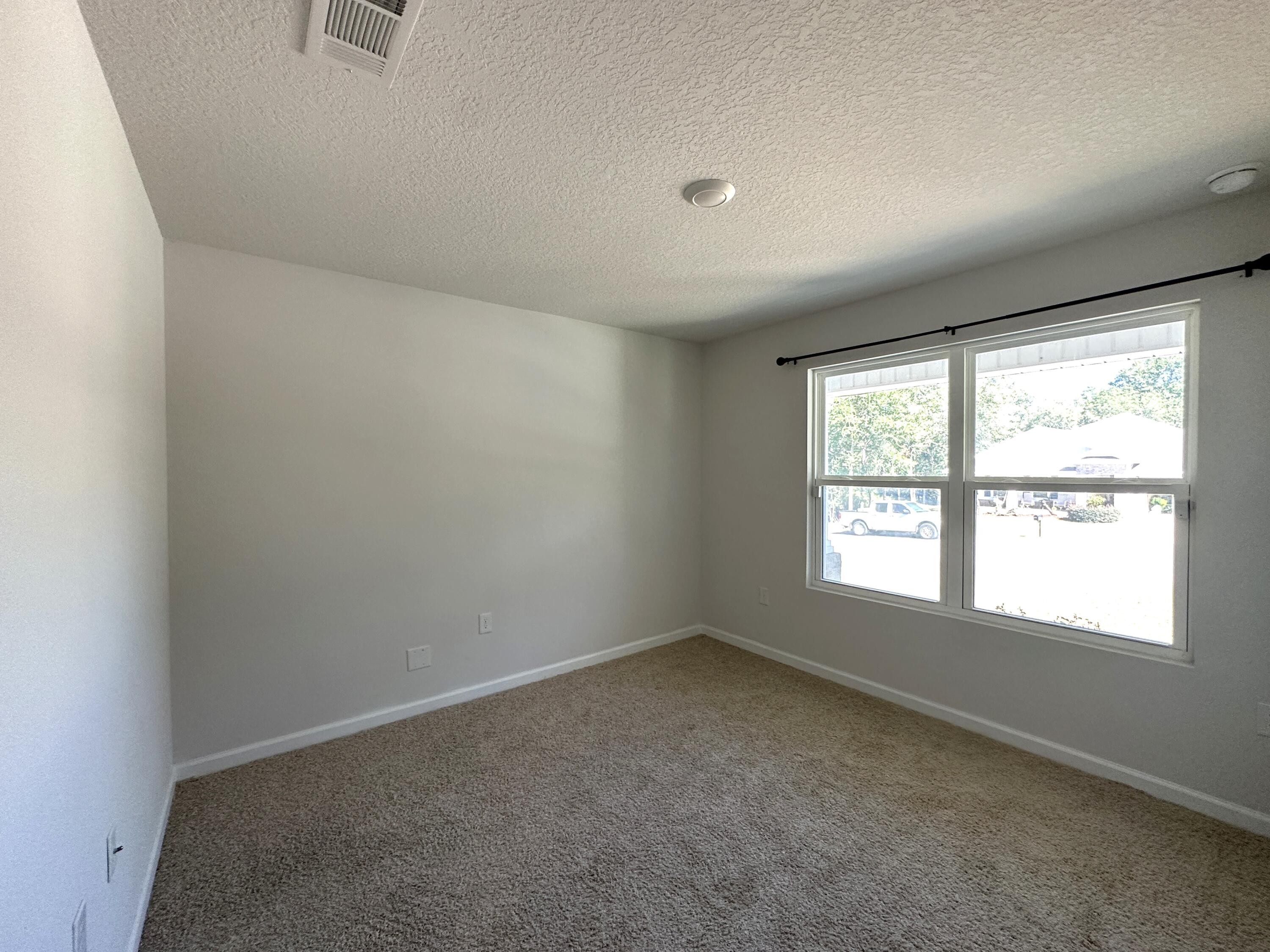 ASHTIN ESTATES - Residential Lease