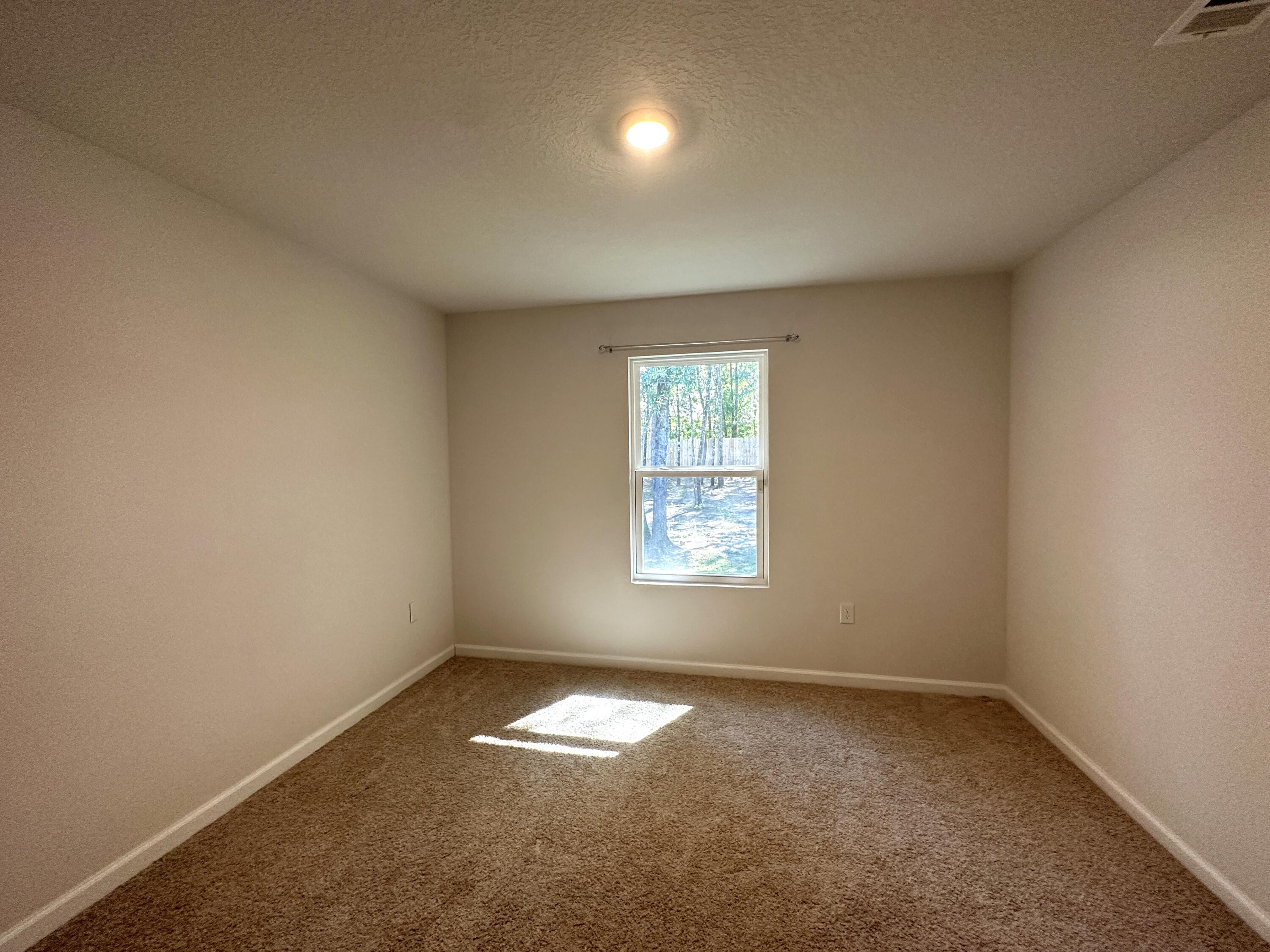 ASHTIN ESTATES - Residential Lease