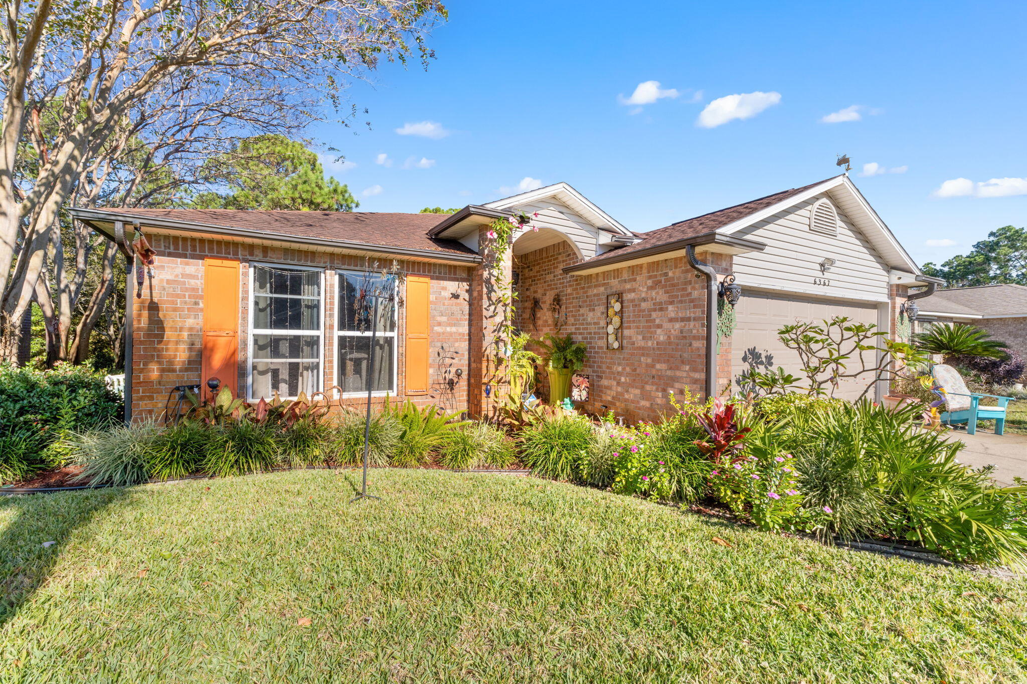 HIDDEN SHORES - Residential