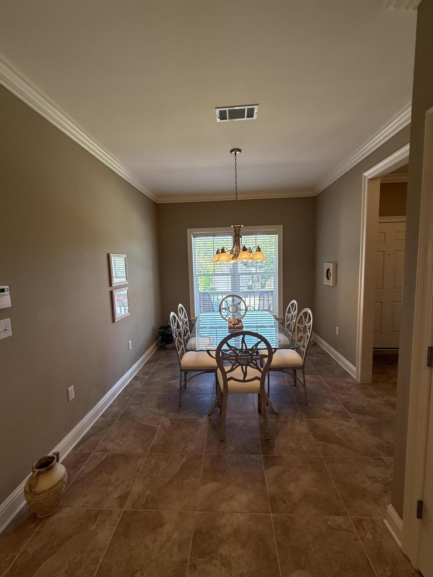 HAWK'S LANDING - Residential