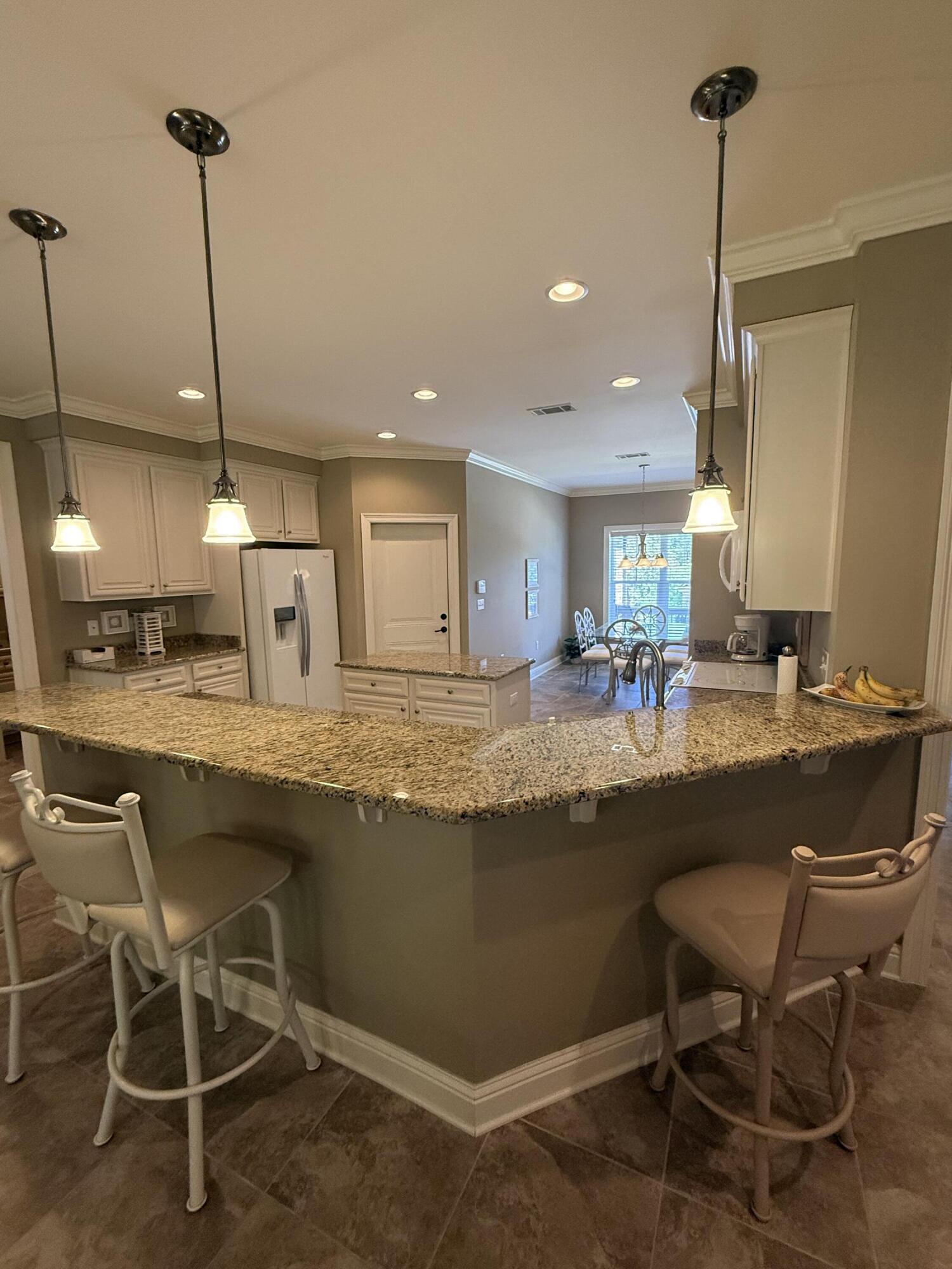 HAWK'S LANDING - Residential