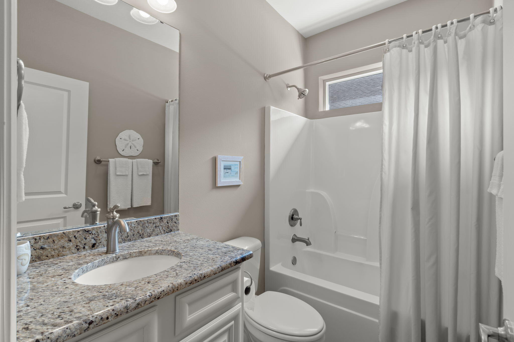 HAWK'S LANDING - Residential