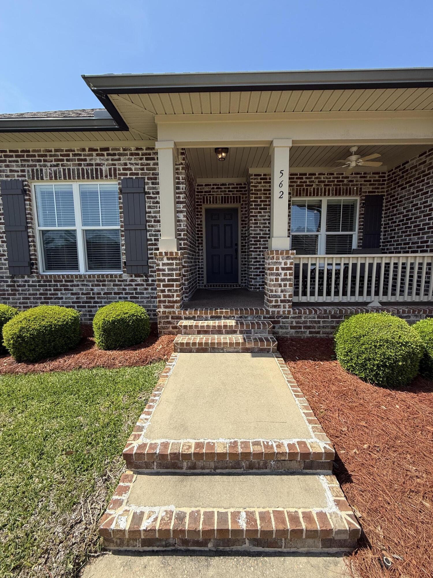 HAWK'S LANDING - Residential