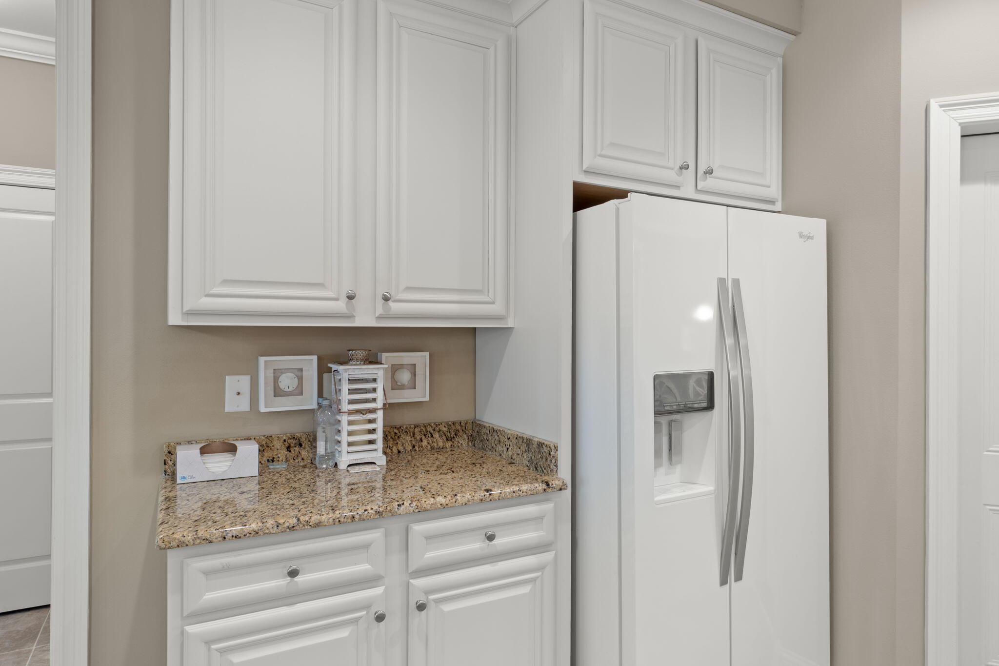 HAWK'S LANDING - Residential