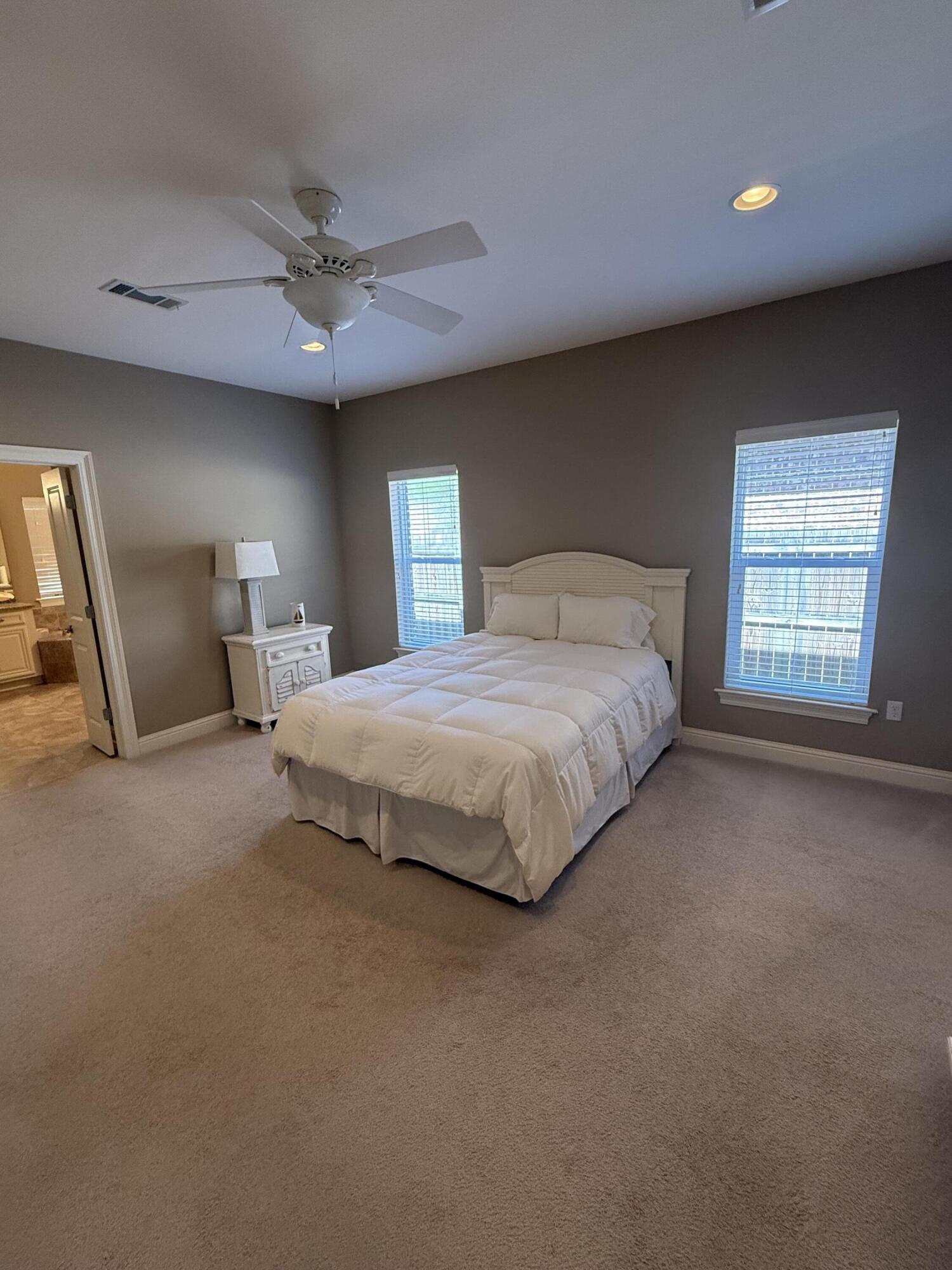 HAWK'S LANDING - Residential