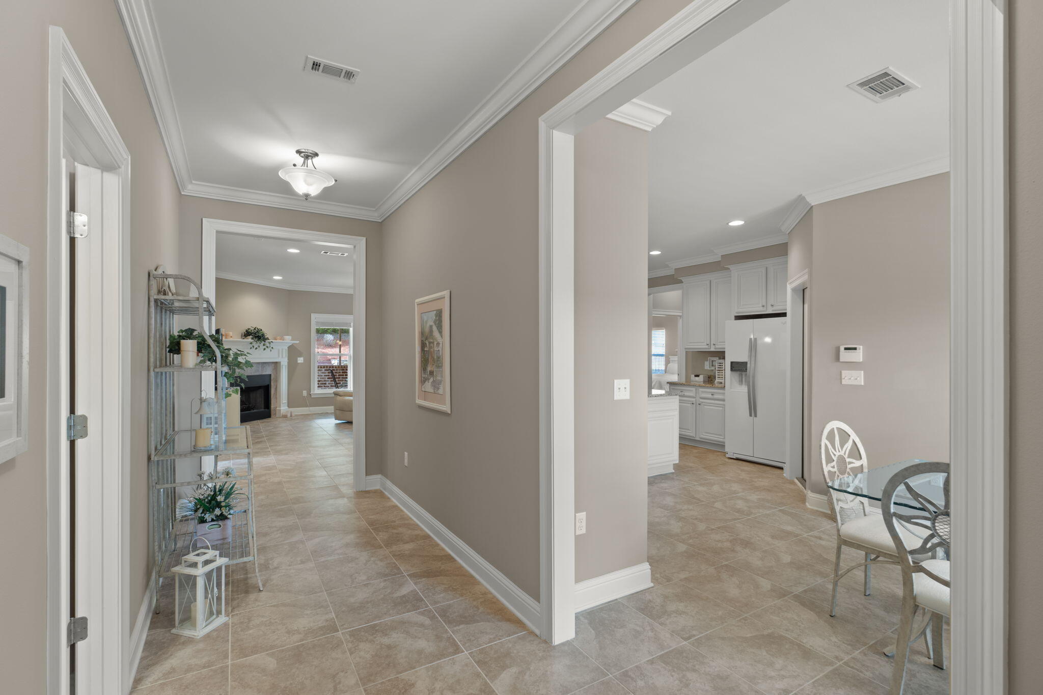 HAWK'S LANDING - Residential