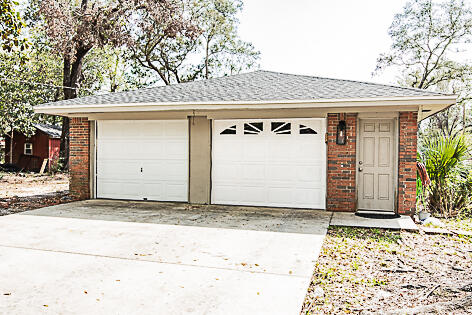 N/A - Residential Lease