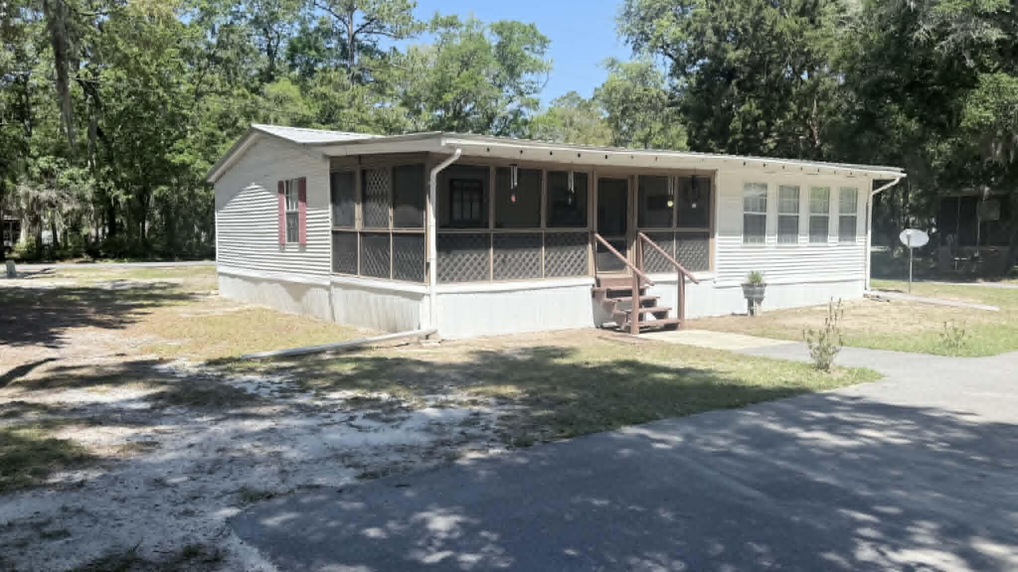 MAGNOLIA BAY - Residential