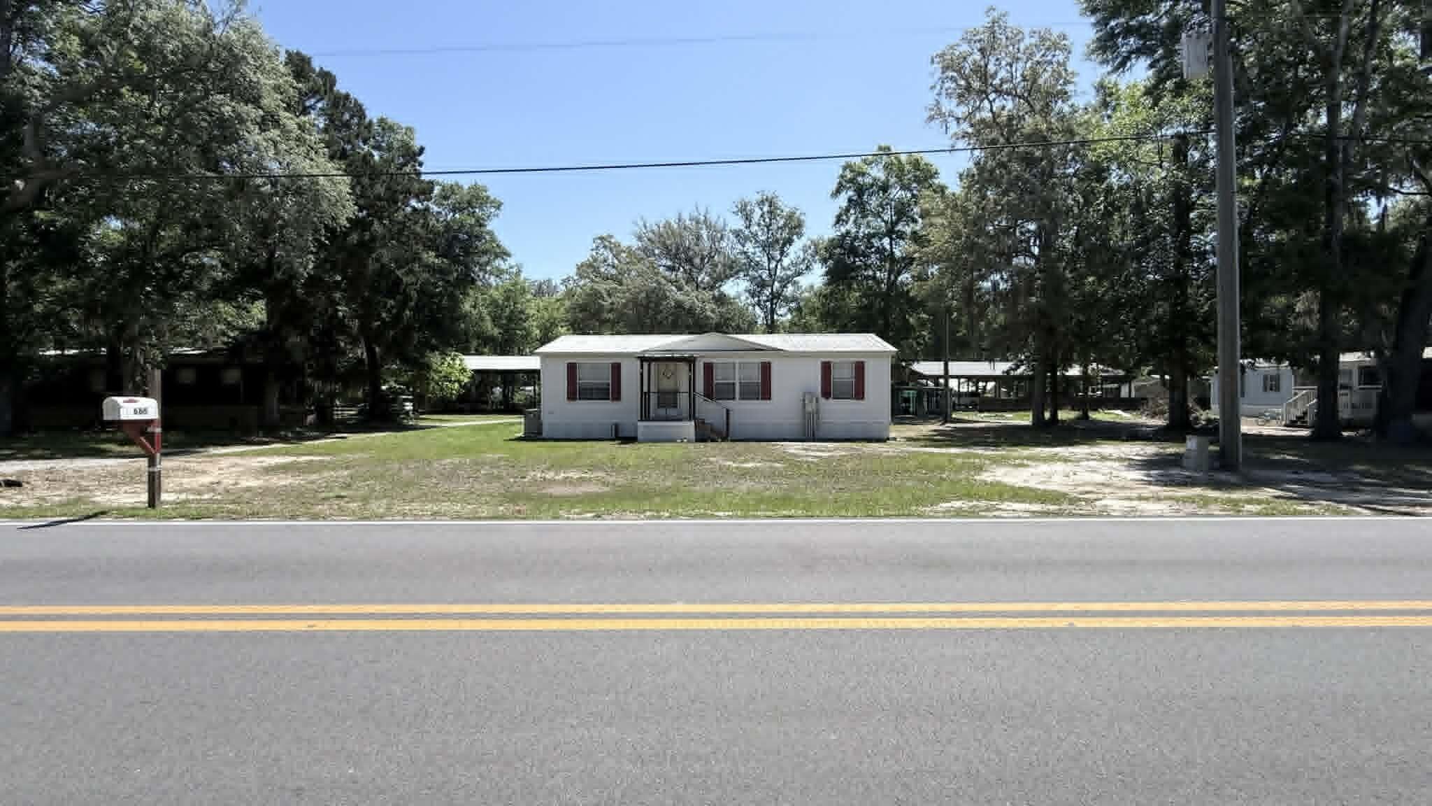 MAGNOLIA BAY - Residential