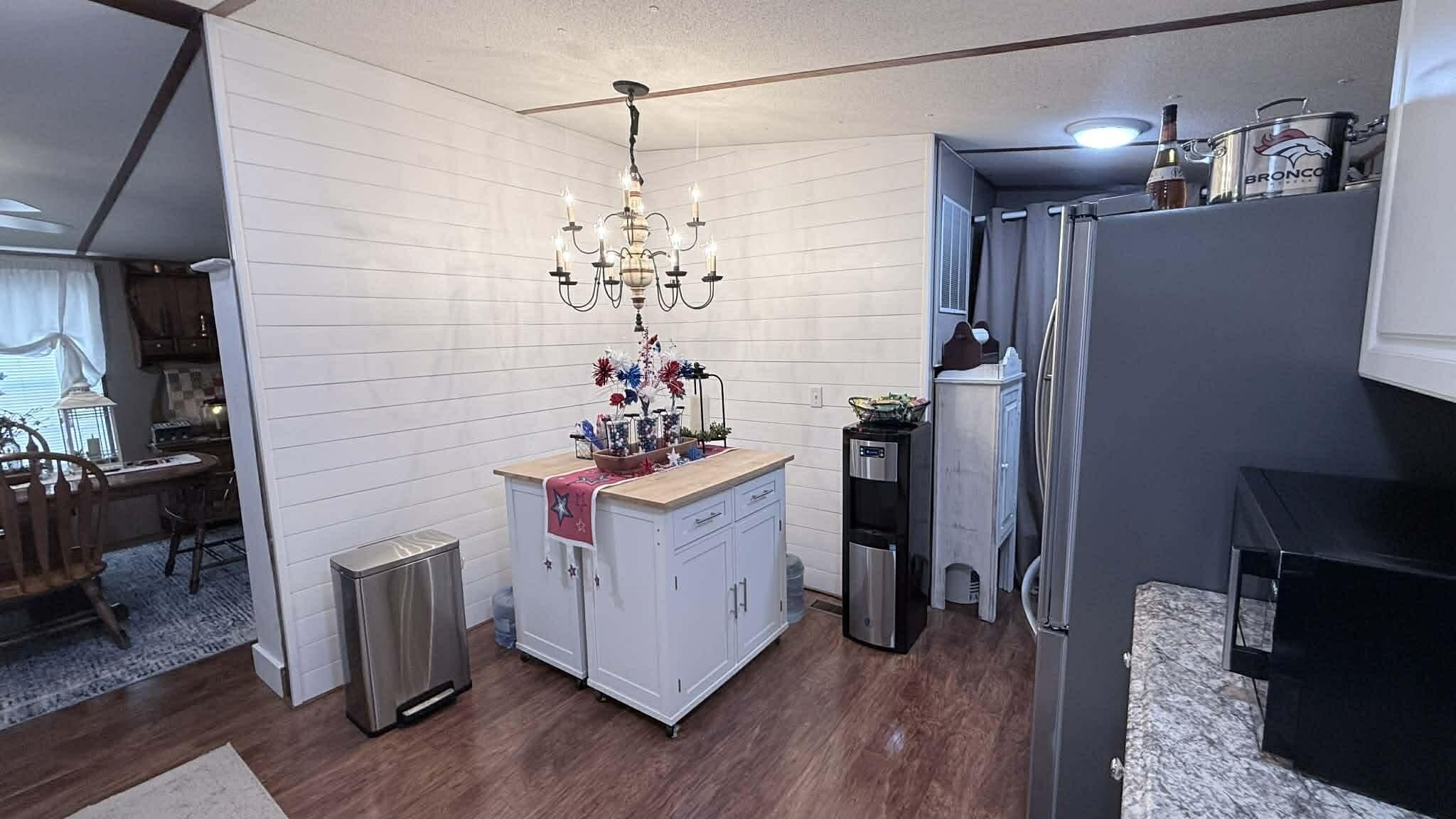 MAGNOLIA BAY - Residential