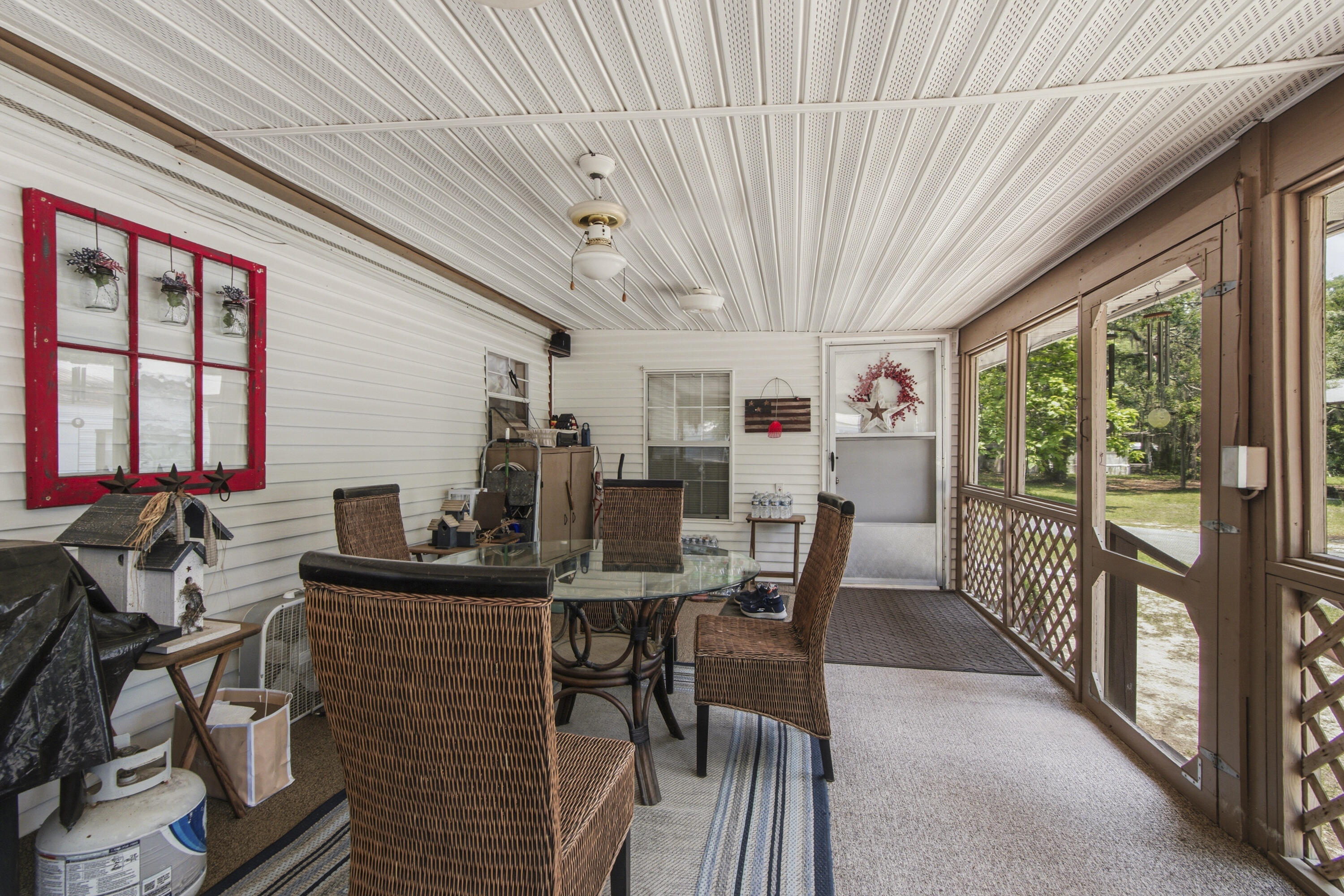 MAGNOLIA BAY - Residential