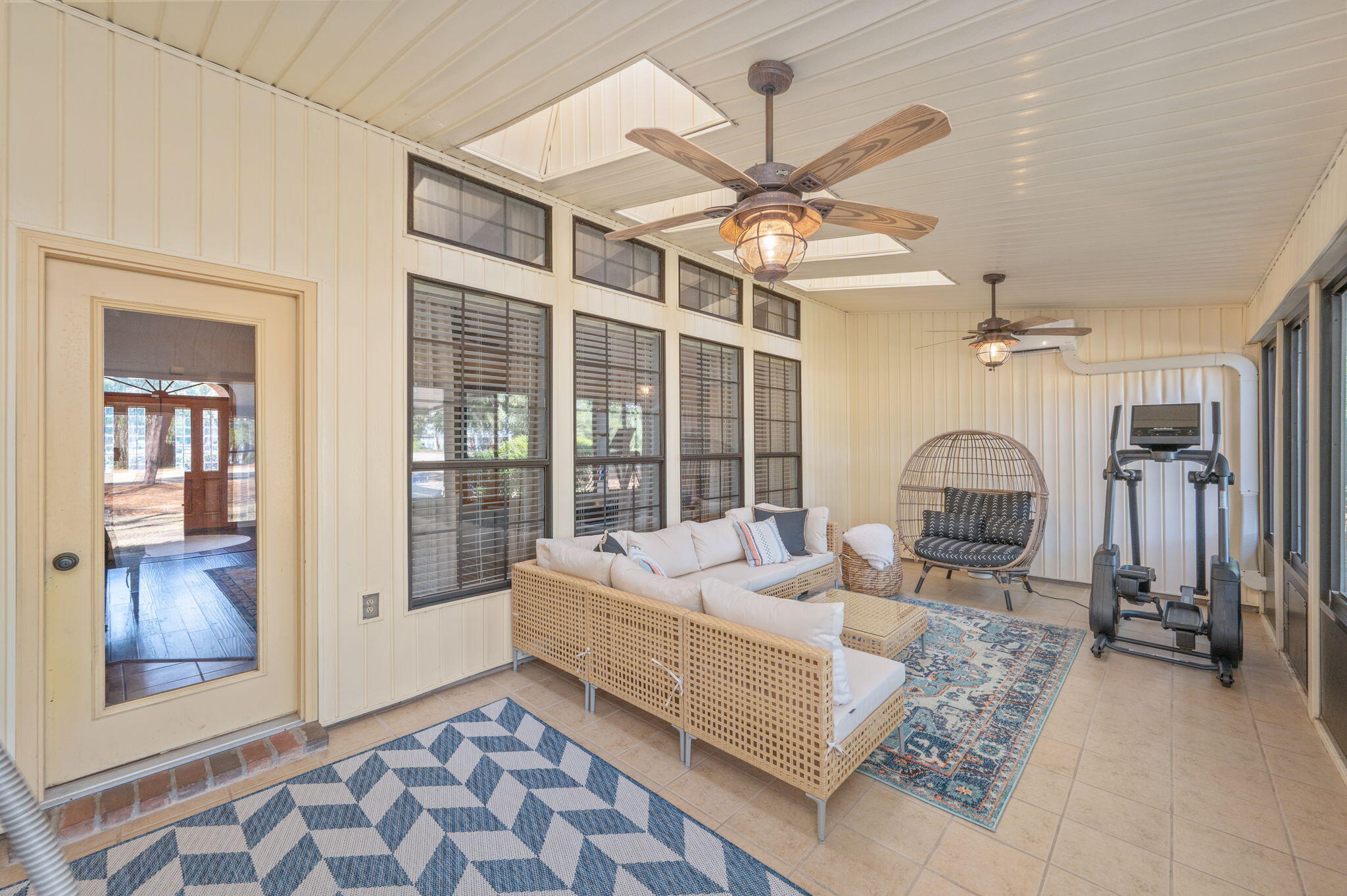 WINDWARD PH 5 - Residential