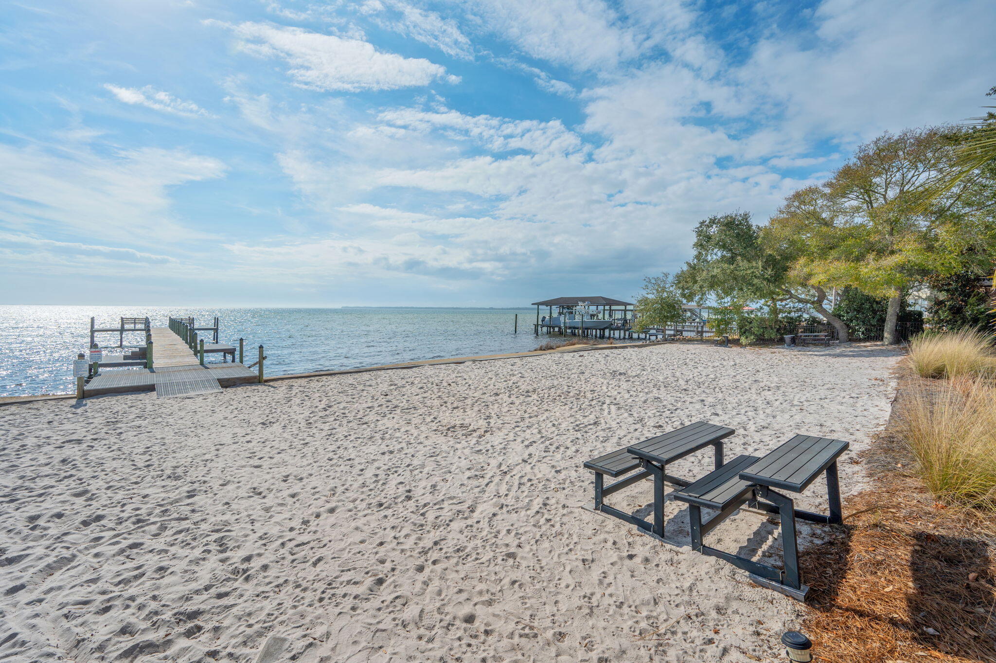 WINDWARD PH 5 - Residential