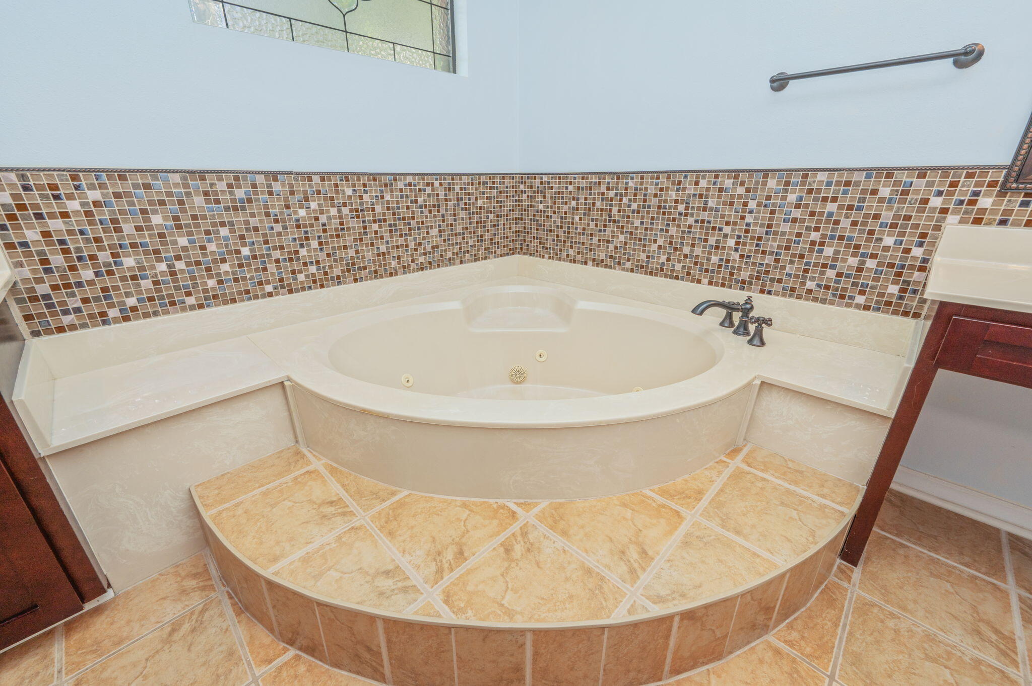 WINDWARD PH 5 - Residential