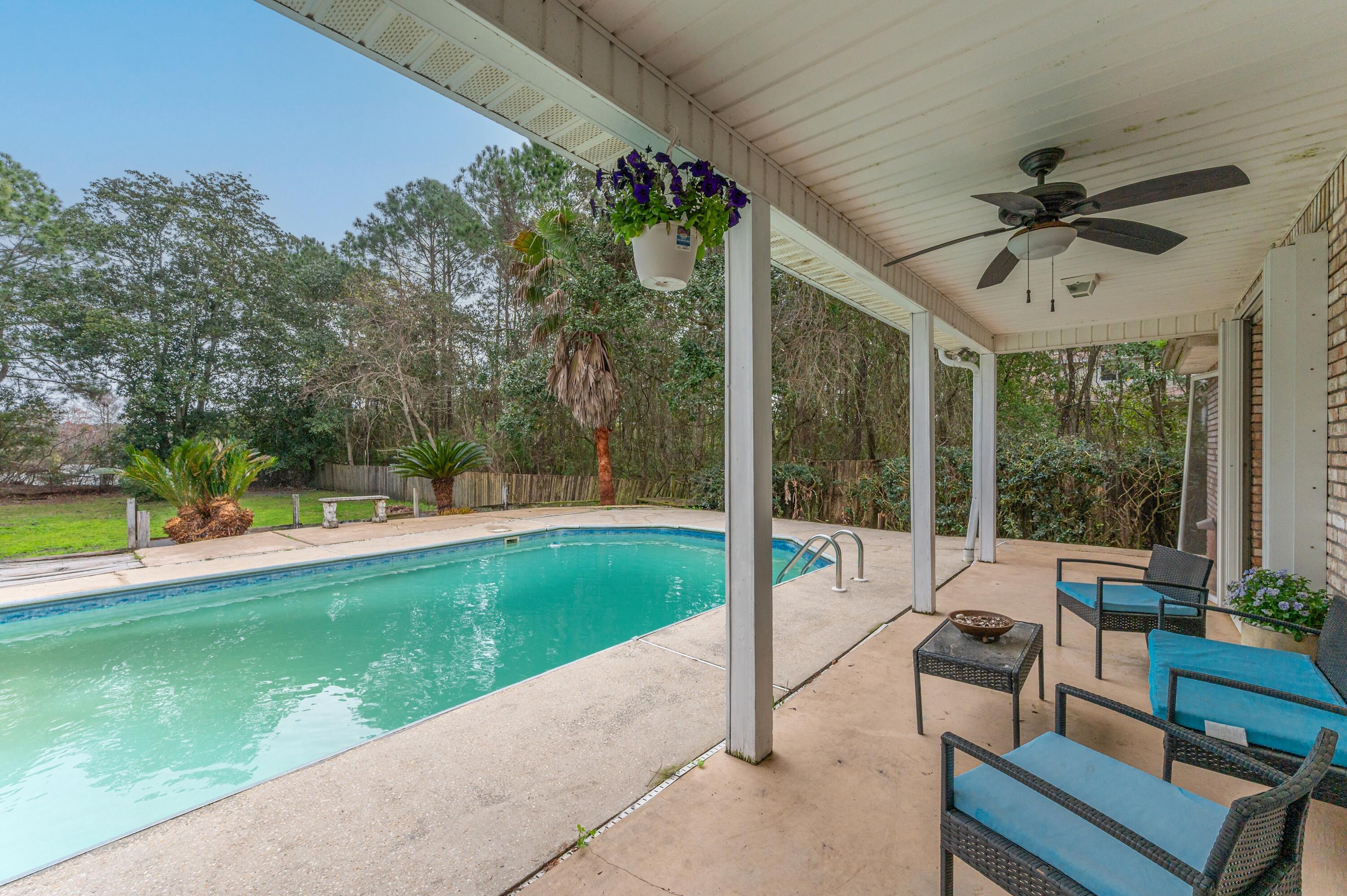 PARISH PINES - Residential