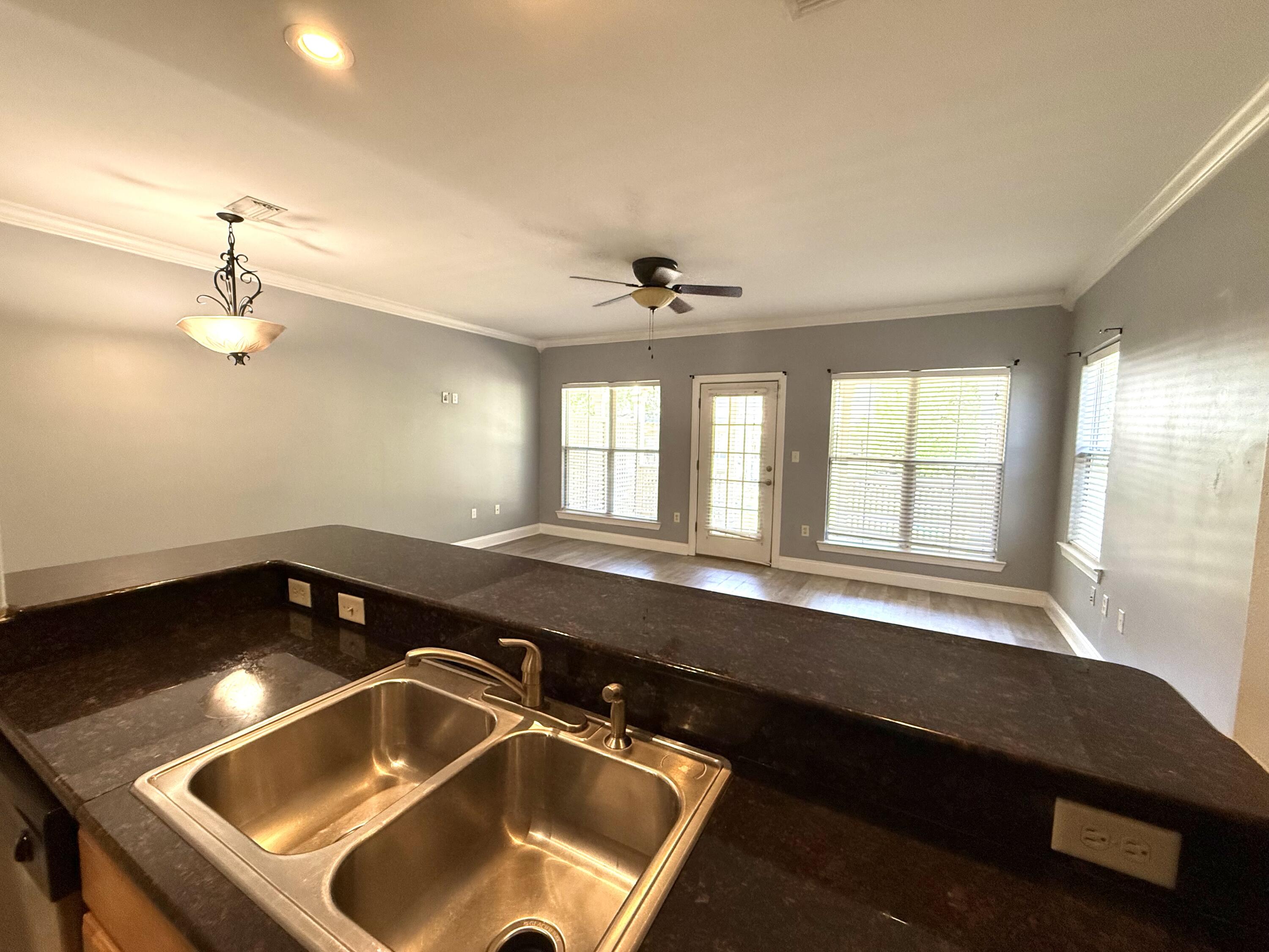 OLD BAY T/H - Residential