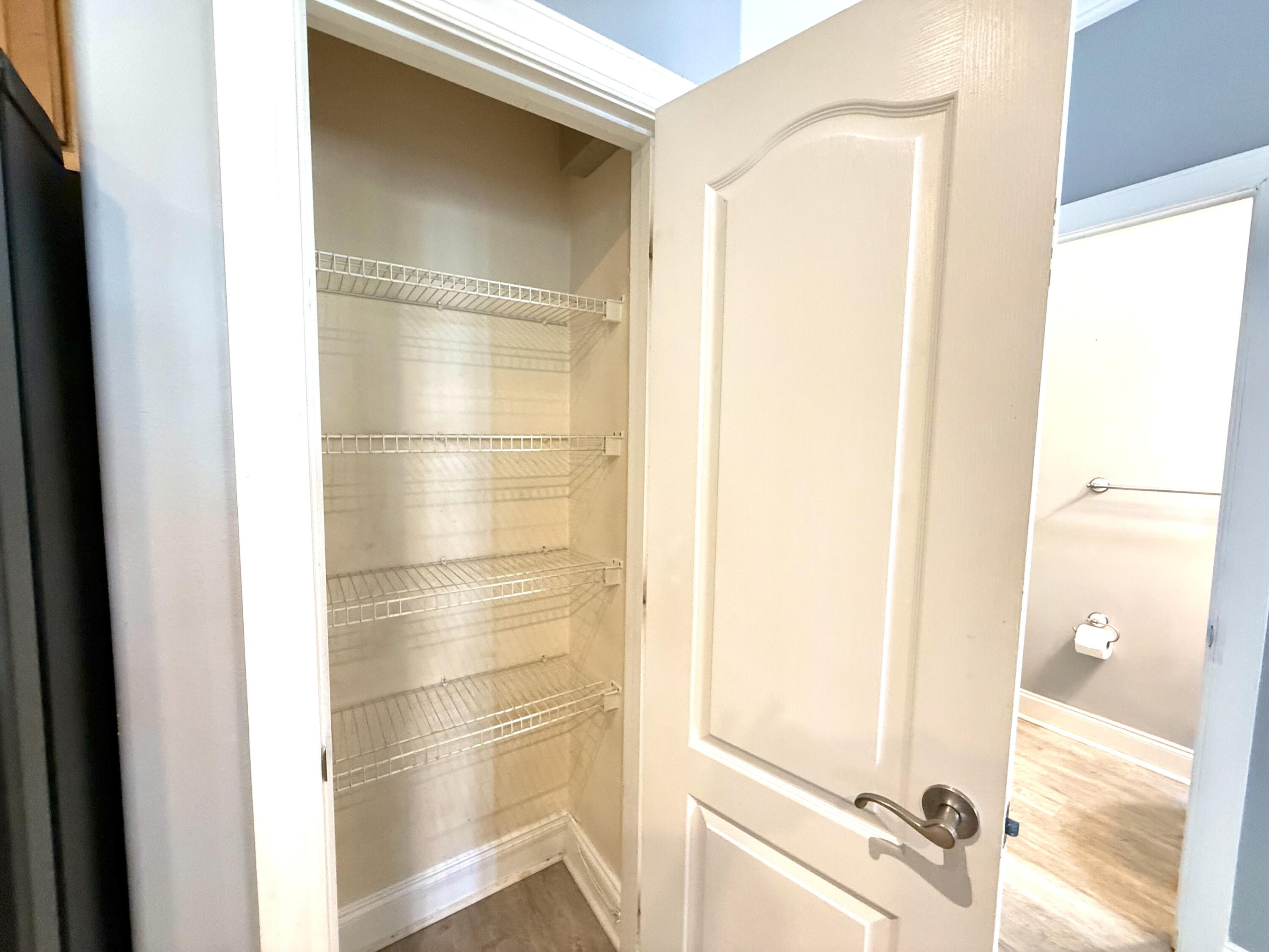 OLD BAY T/H - Residential