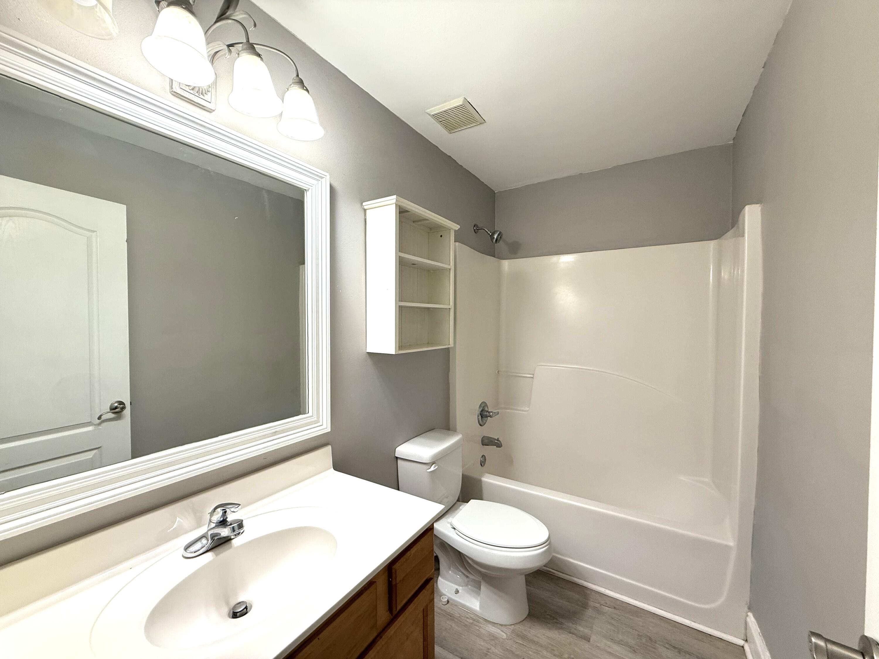 OLD BAY T/H - Residential