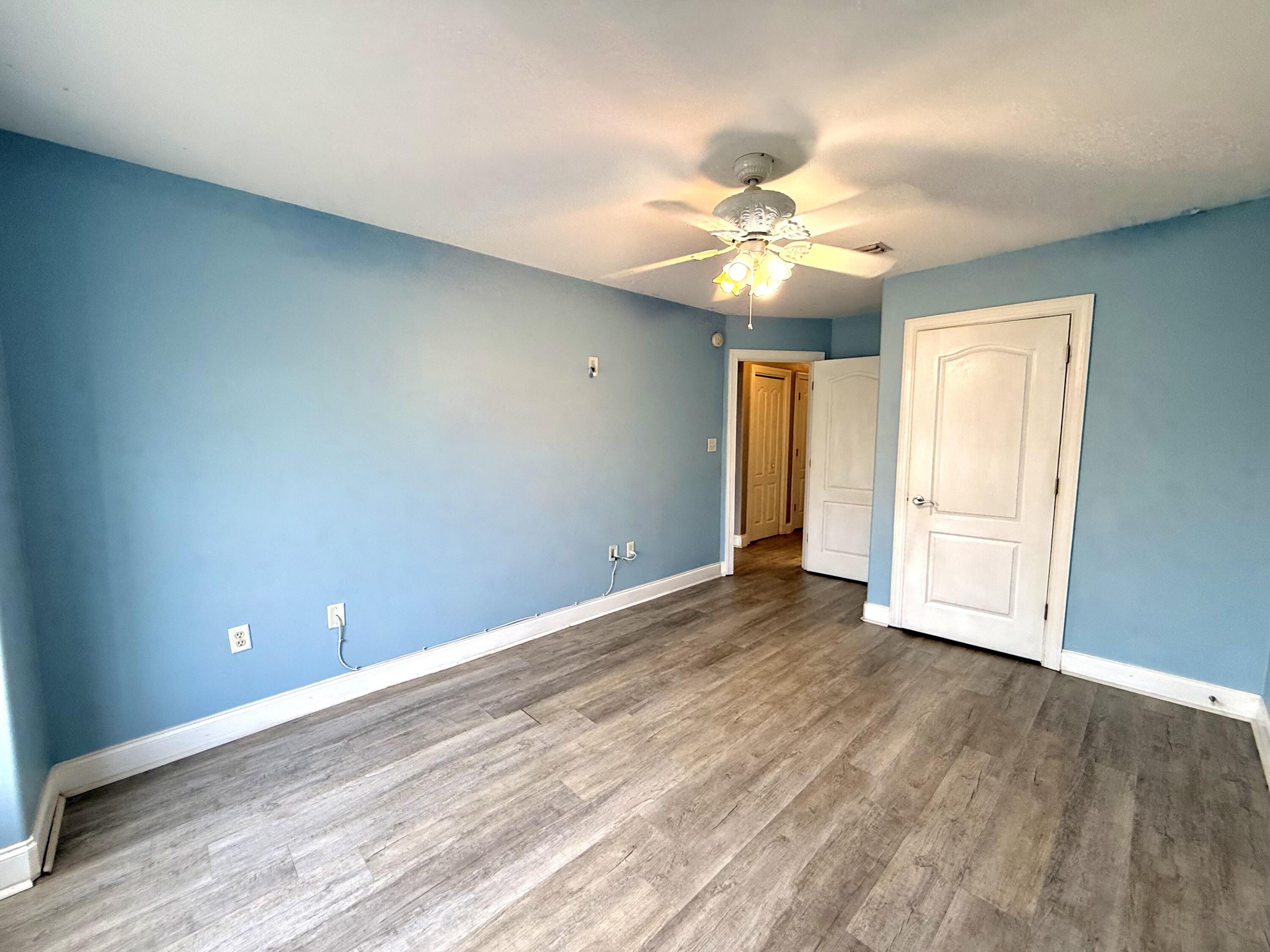 OLD BAY T/H - Residential