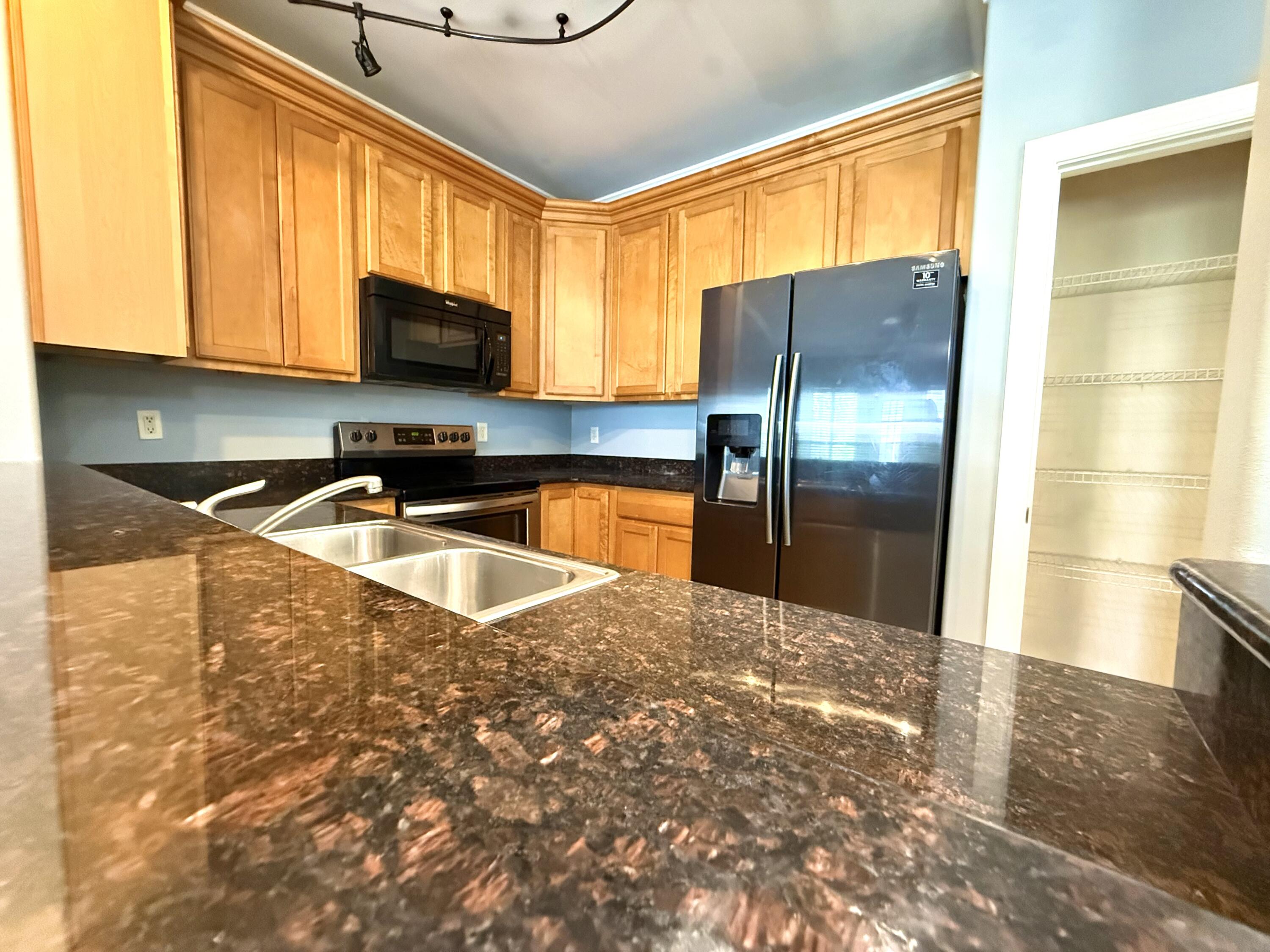 OLD BAY T/H - Residential