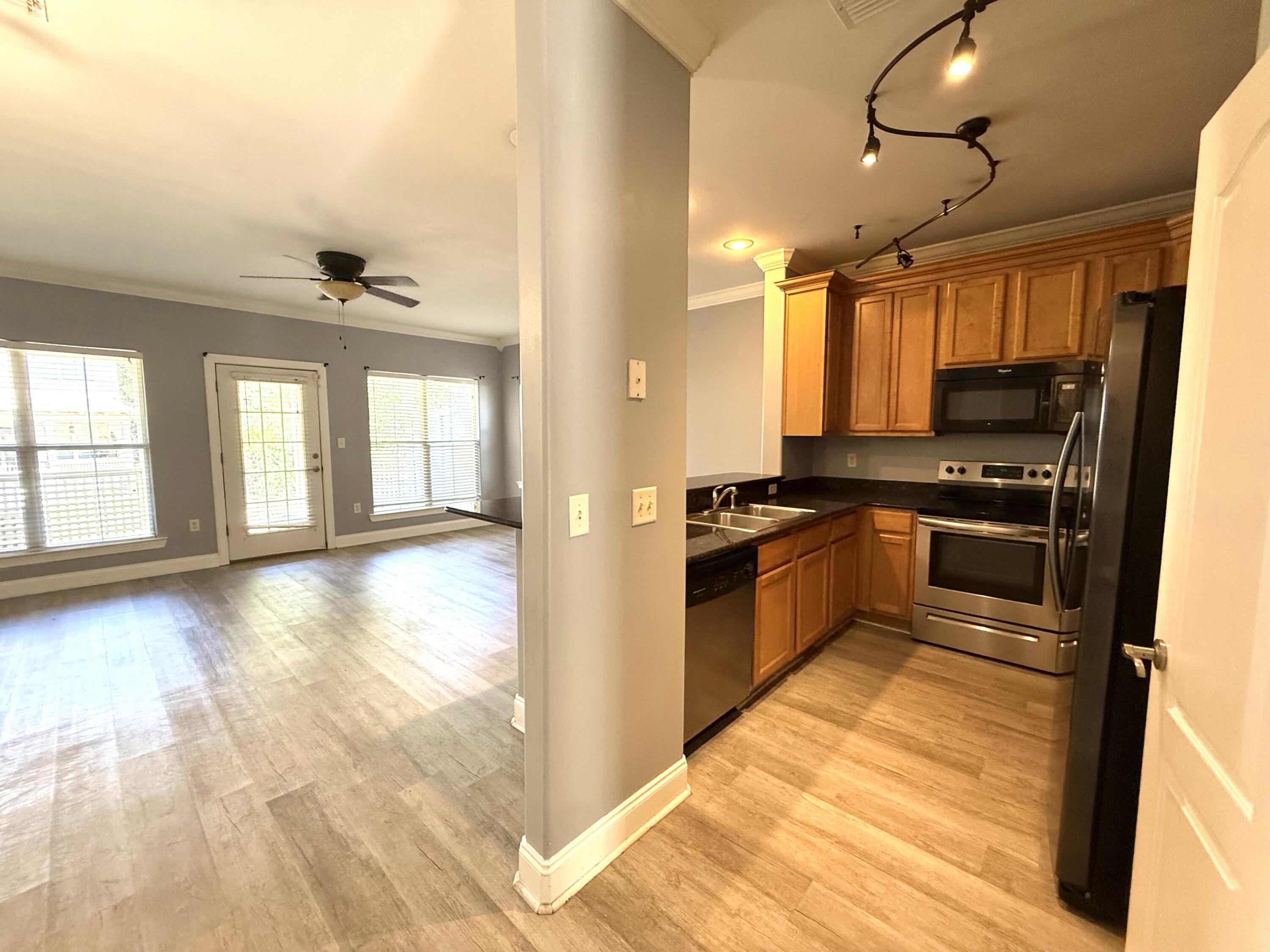 OLD BAY T/H - Residential