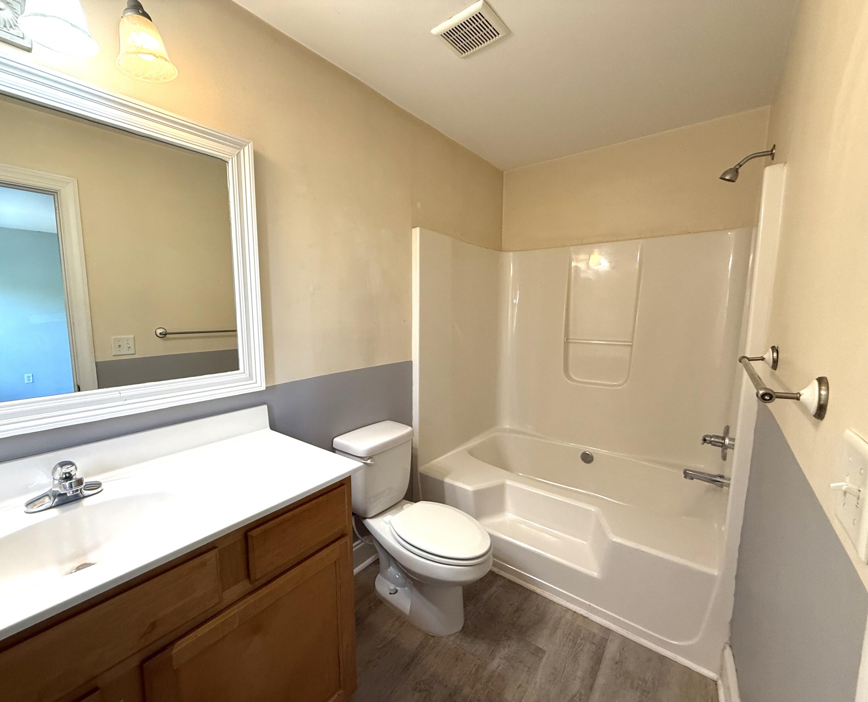 OLD BAY T/H - Residential