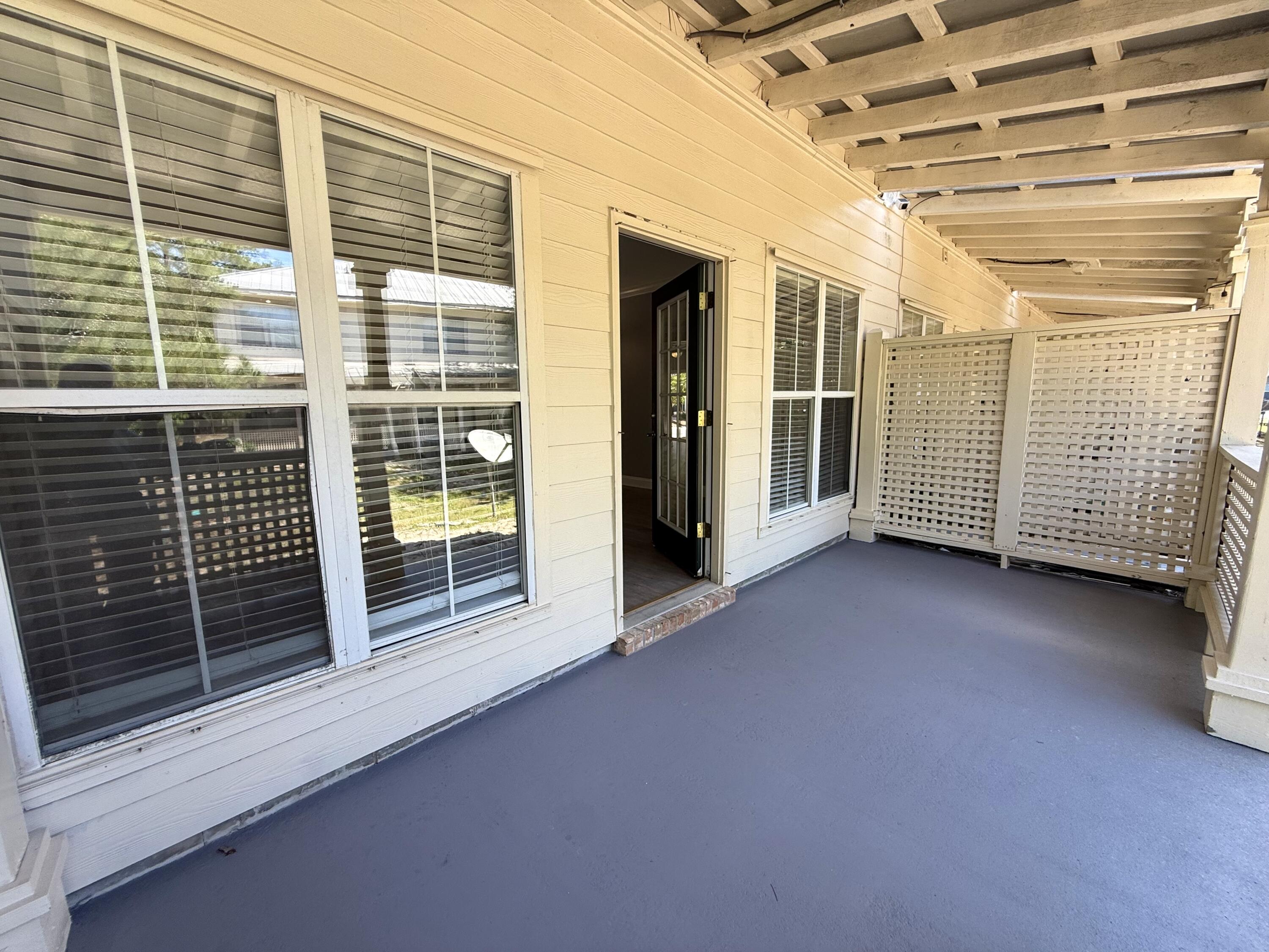 OLD BAY T/H - Residential